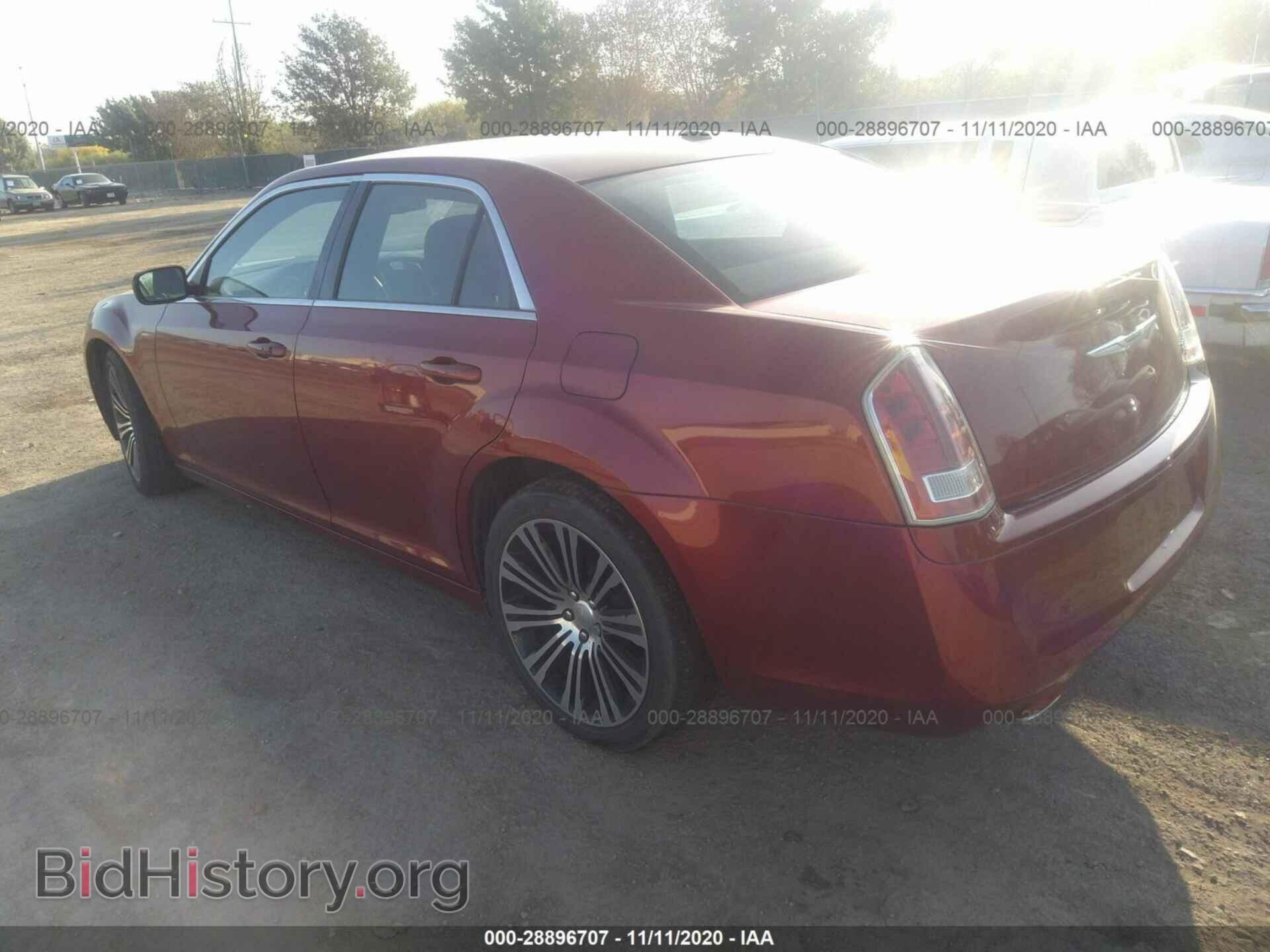 2012 CHRYSLER 300 - VIN: 2C3CCABG6CH208036 - Фото 3