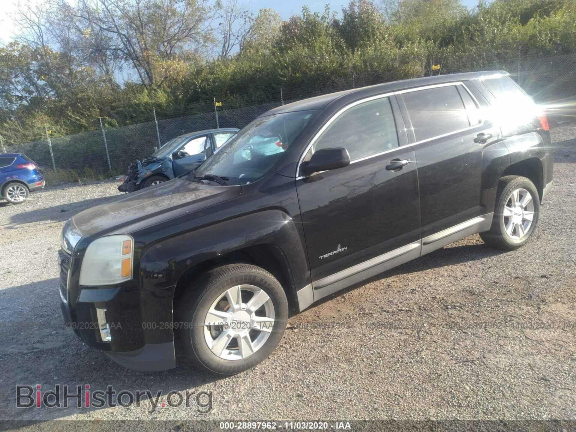 2011 GMC TERRAIN - VIN: 2CTALMEC1B6414621 - Photo 2