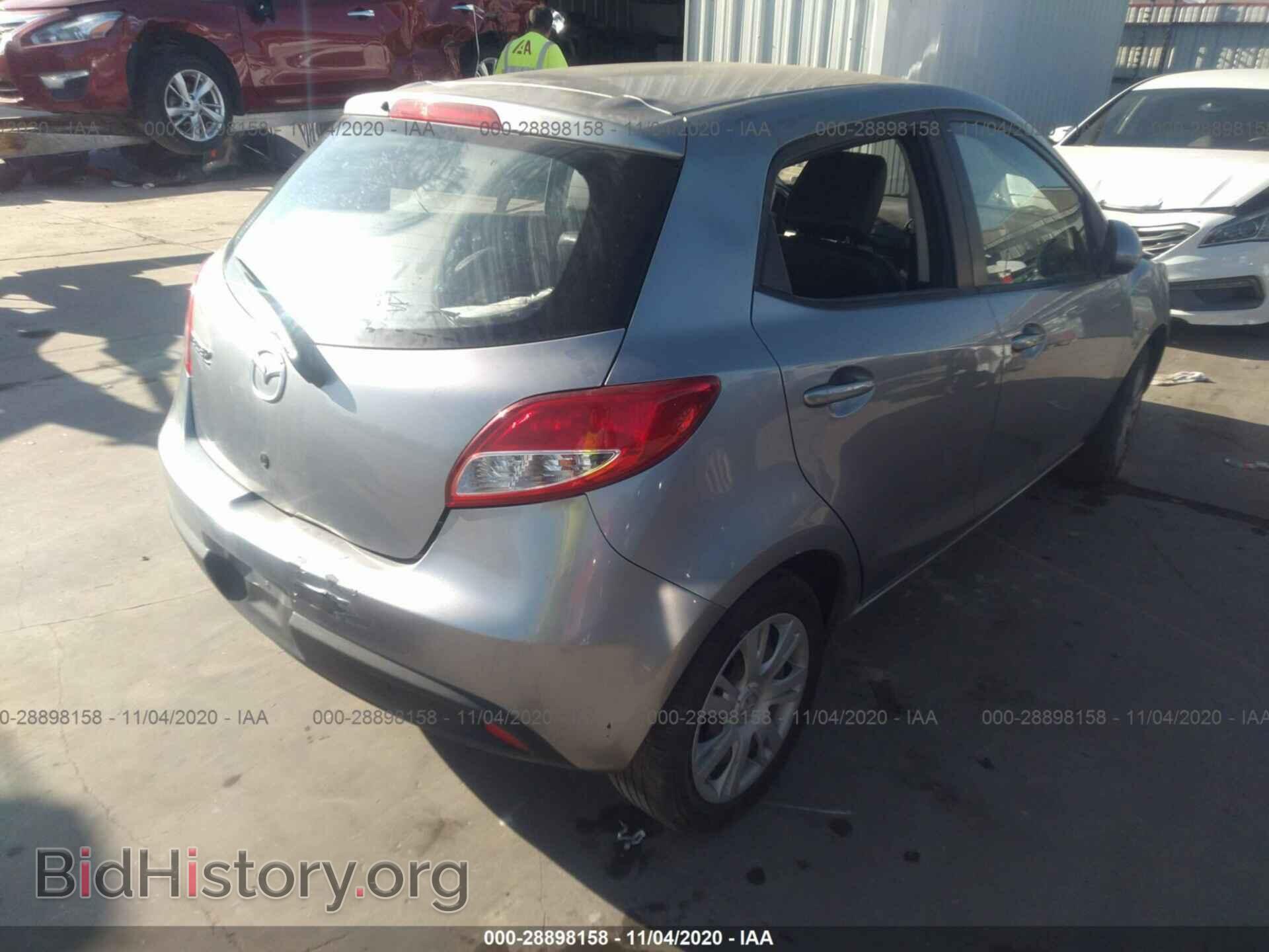 2012 MAZDA MAZDA2 - VIN: JM1DE1KY6C0151747 - Фото 4