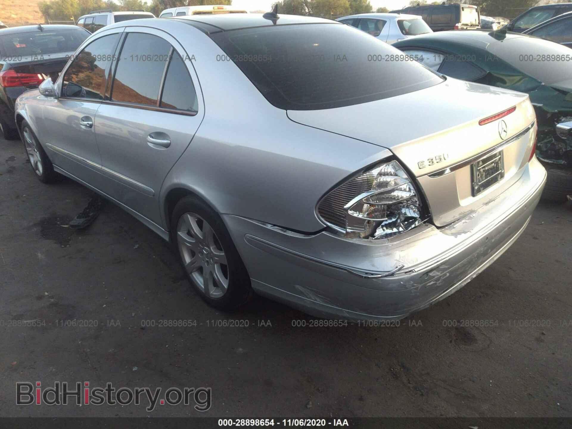 2007 MERCEDES-BENZ E-CLASS - VIN: WDBUF56X97B055478 - Фото 3