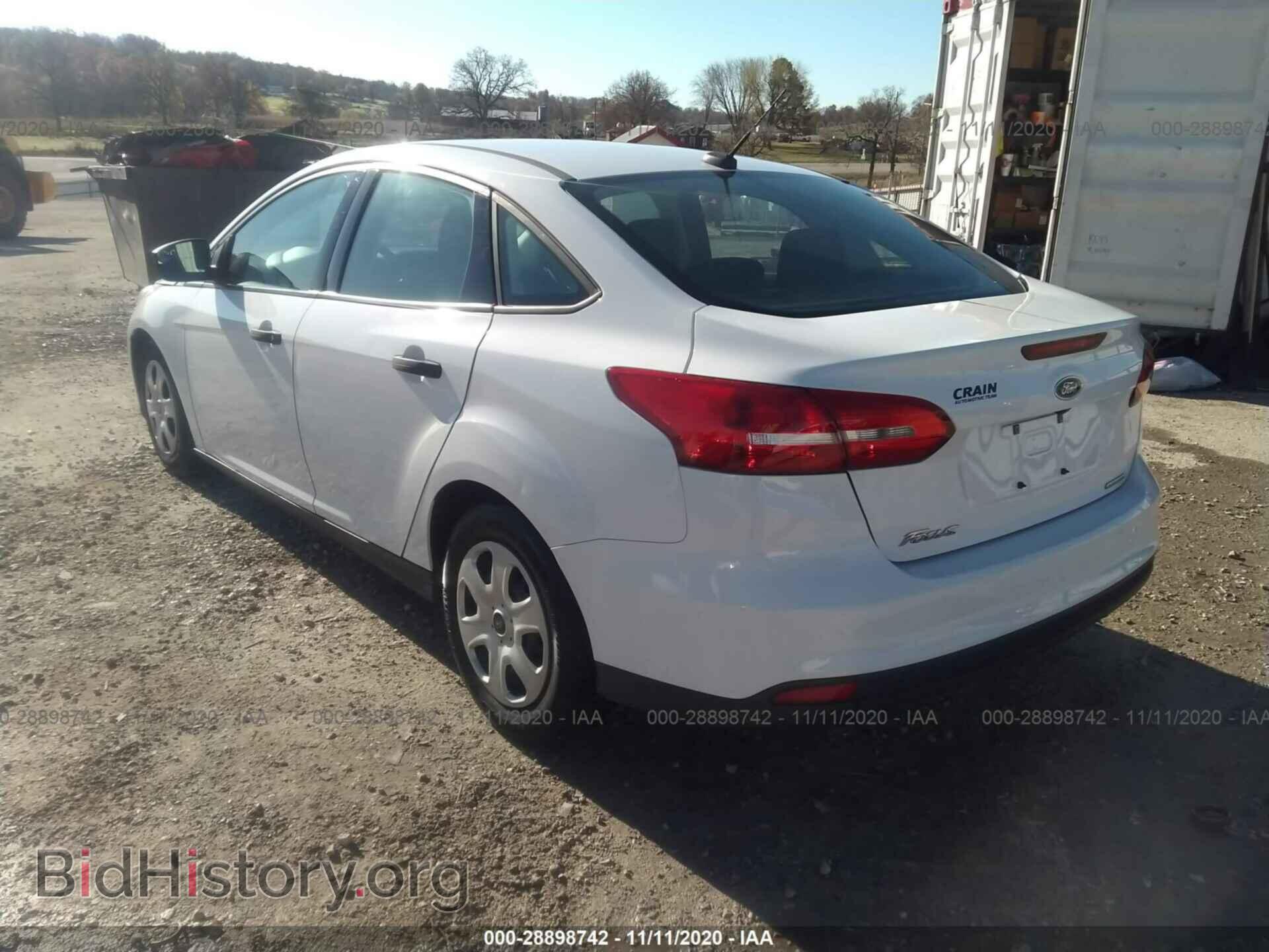 2016 FORD FOCUS - VIN: 1FADP3E25GL249756 - Фото 3