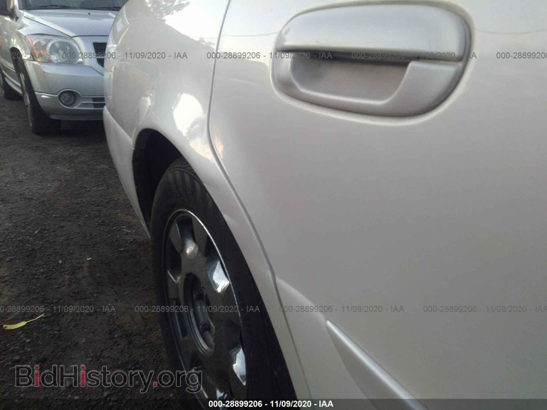 2002 CADILLAC DEVILLE - VIN: 1G6KD54Y12U173373 - Фото 6