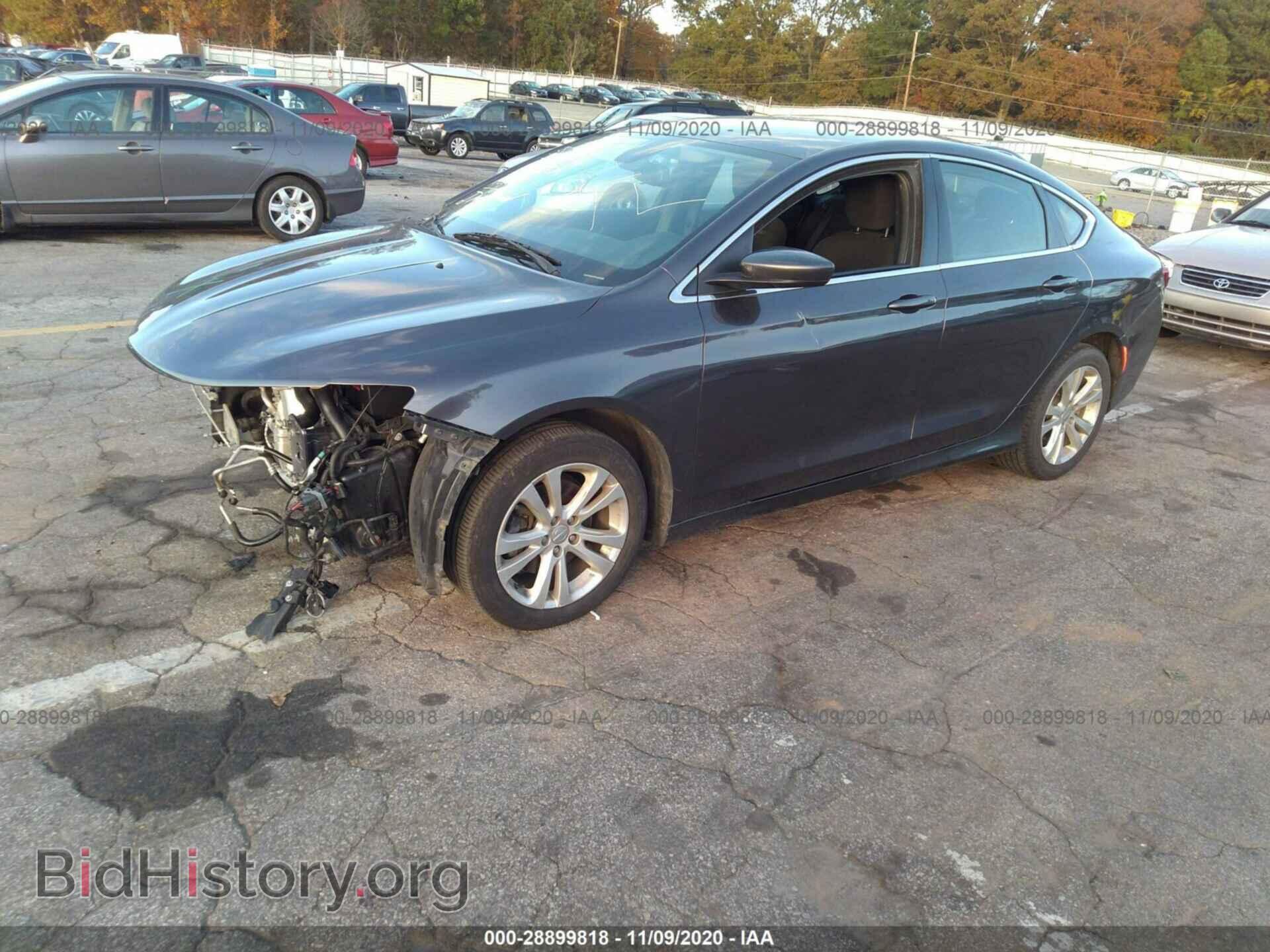 2015 CHRYSLER 200 - VIN: 1C3CCCAB2FN732359 - Photo 2