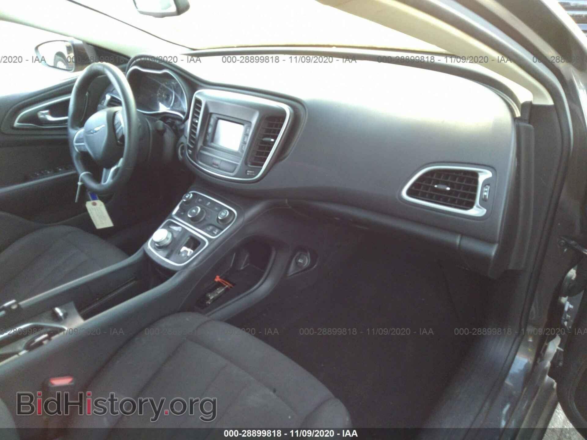 2015 CHRYSLER 200 - VIN: 1C3CCCAB2FN732359 - Photo 5