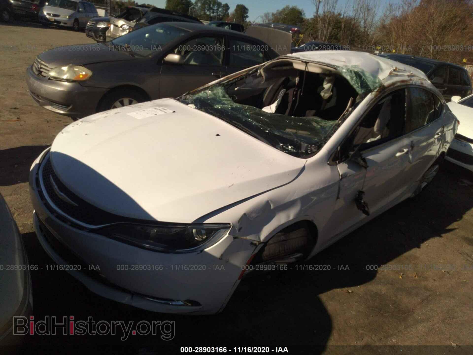 2016 CHRYSLER 200 - VIN: 1C3CCCAB1GN120171 - Фото 2