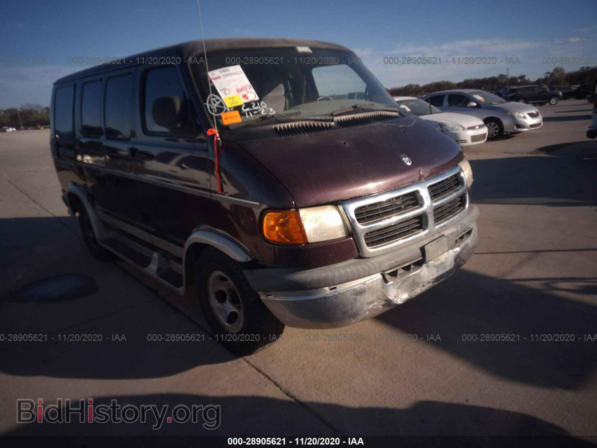 Photo 2B6HB11X3YK145241 - DODGE RAM VAN 2000