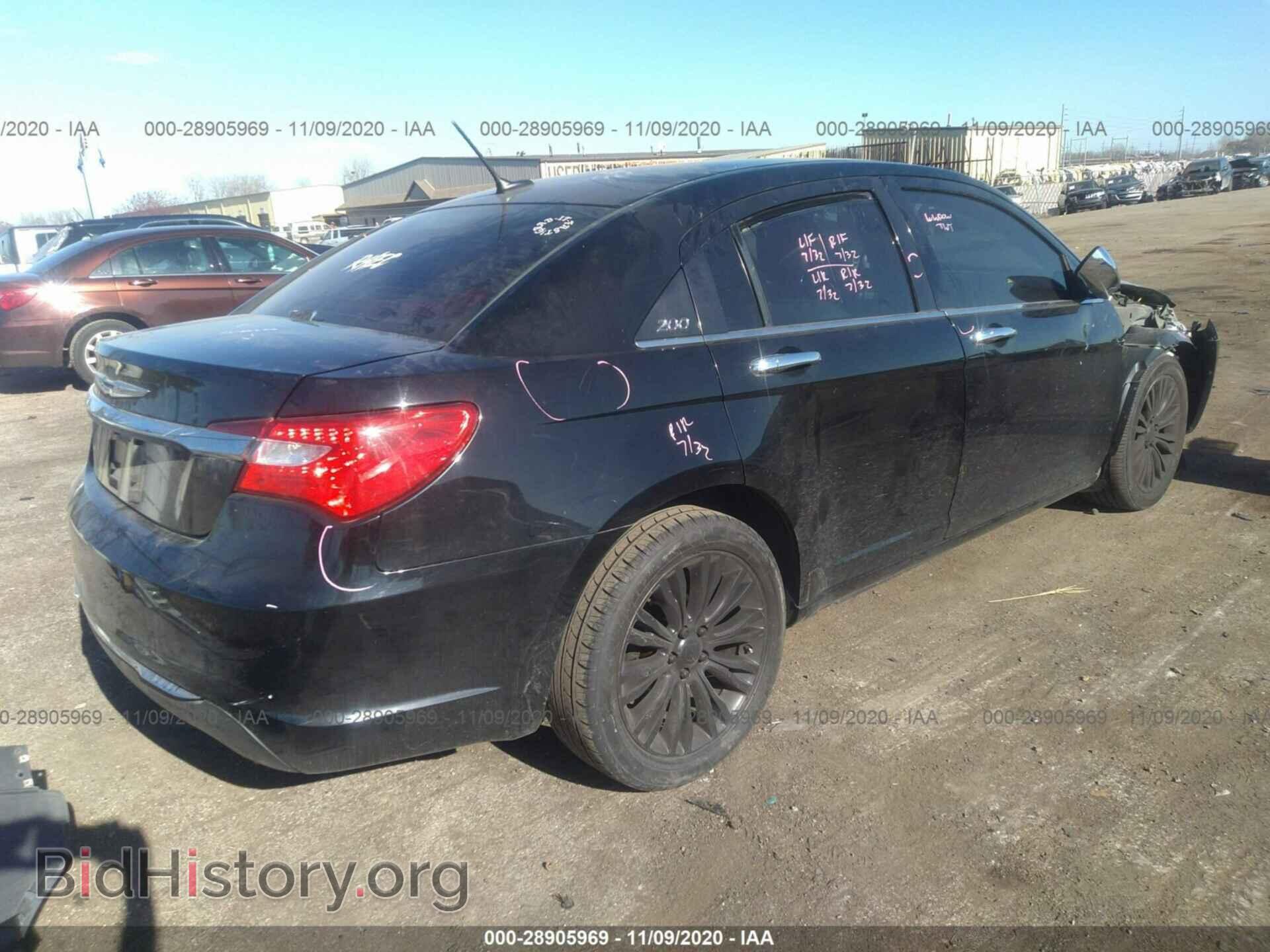 2013 CHRYSLER 200 - VIN: 1C3CCBCG9DN504505 - Фото 4