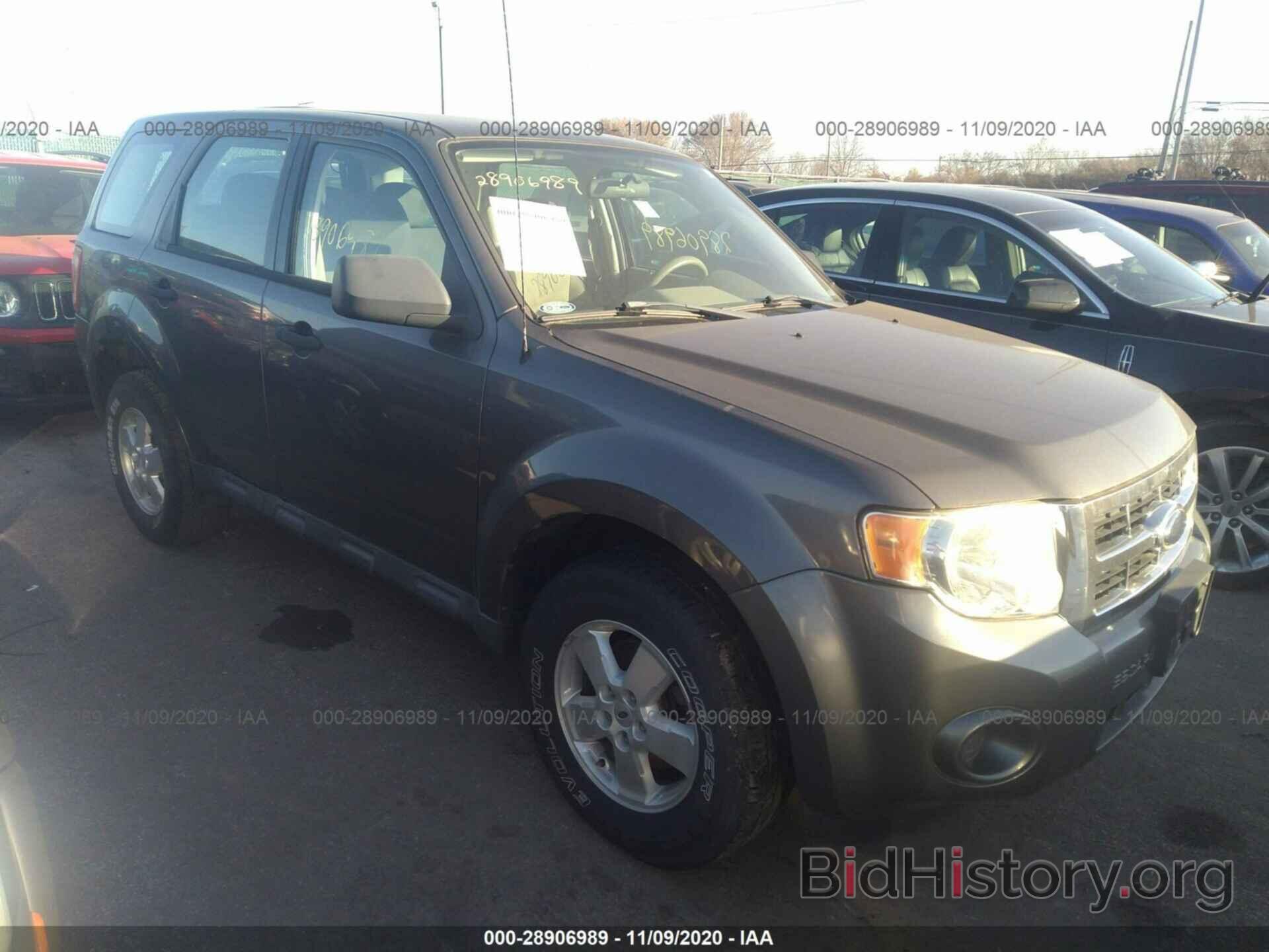 Photo 1FMCU9C72AKA54156 - FORD ESCAPE 2010