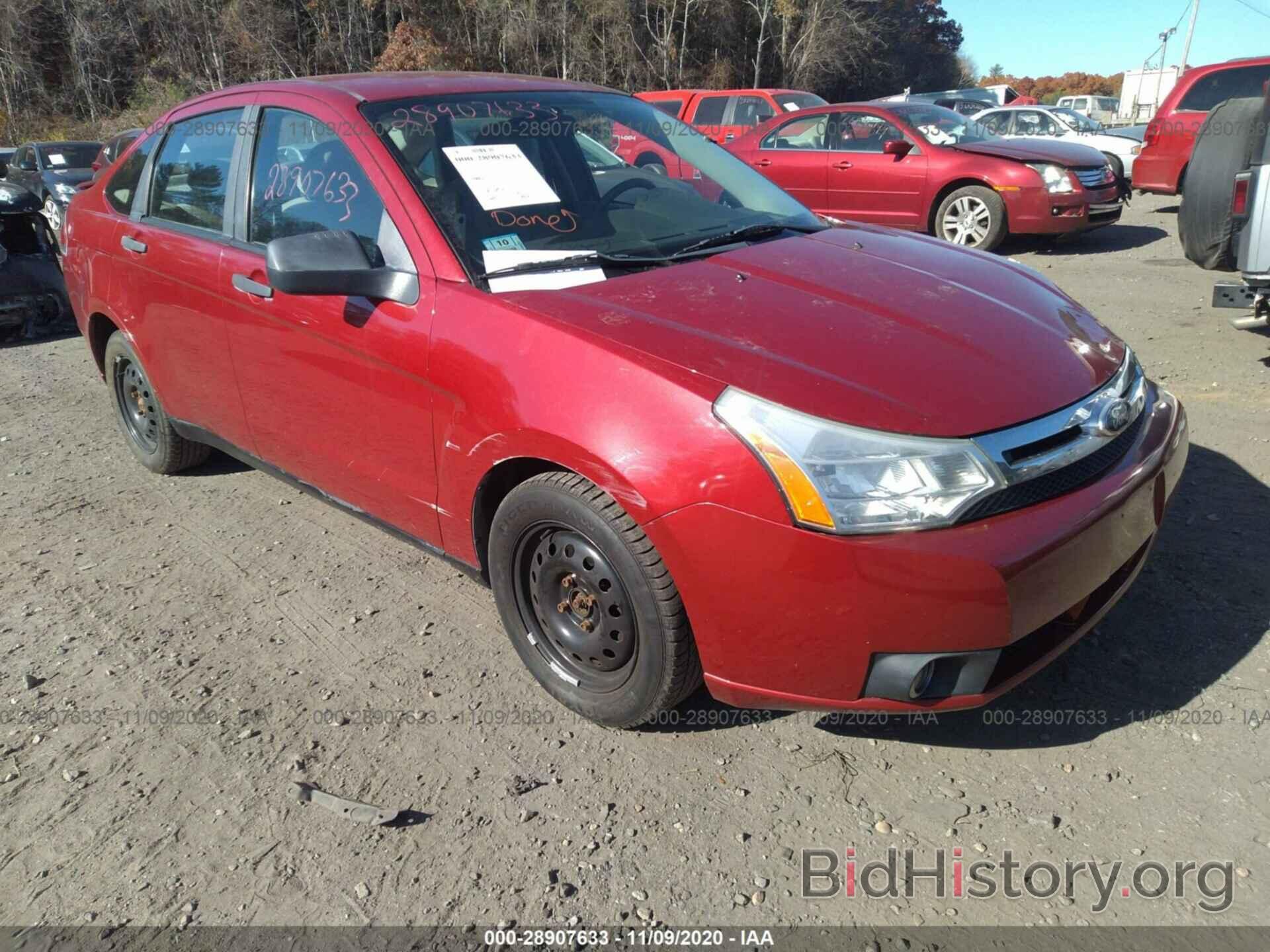 Photo 1FAHP3FN3BW156753 - FORD FOCUS 2011