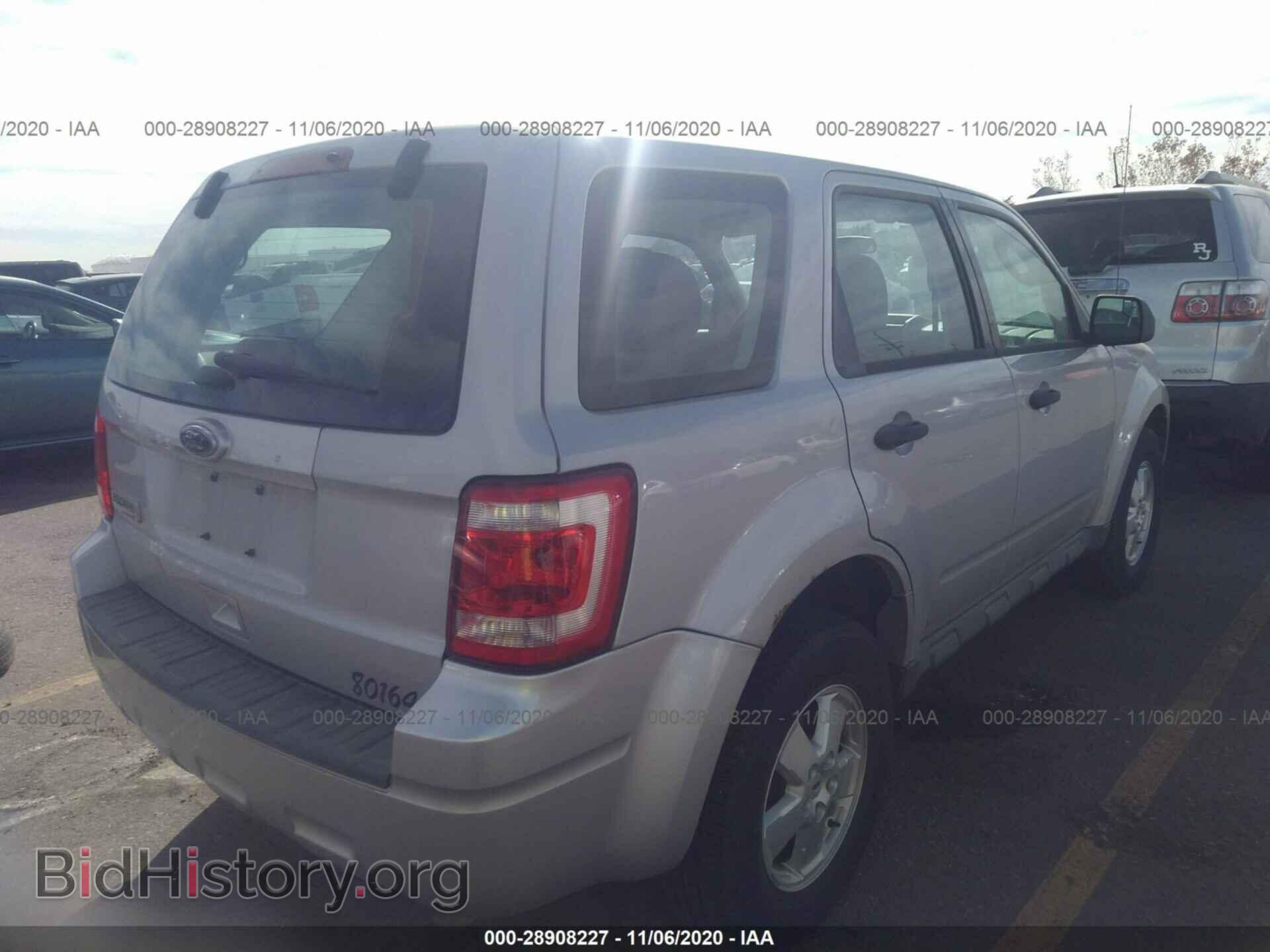 2011 FORD ESCAPE - VIN: 1FMCU9C72BKC64340 - Фото 4