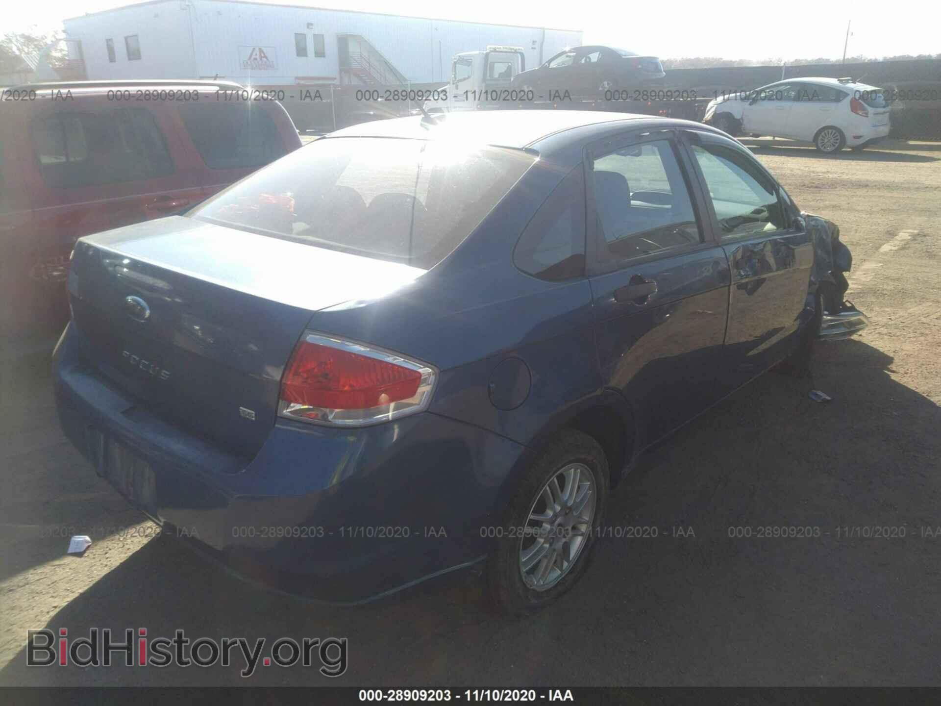 2009 FORD FOCUS - VIN: 1FAHP35N09W258443 - Фото 4