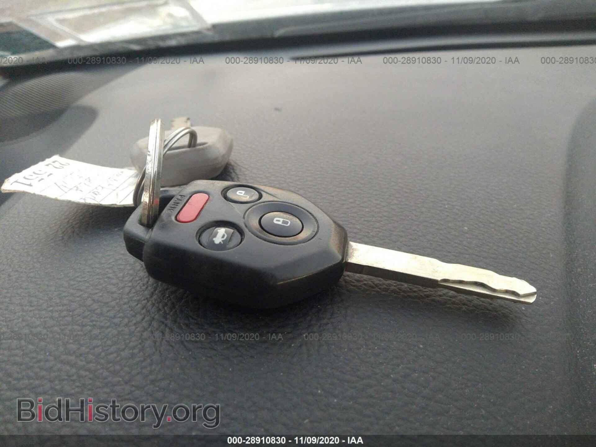 2011 SUBARU OUTBACK - VIN: 4S4BRDGC7B2425014 - Photo 11