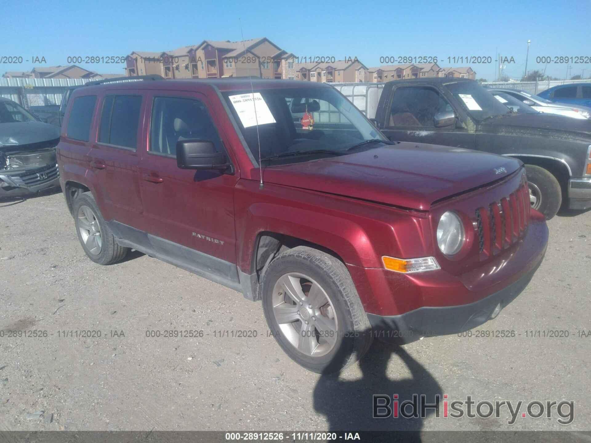 Photo 1J4NT1GB1BD128277 - JEEP PATRIOT 2011