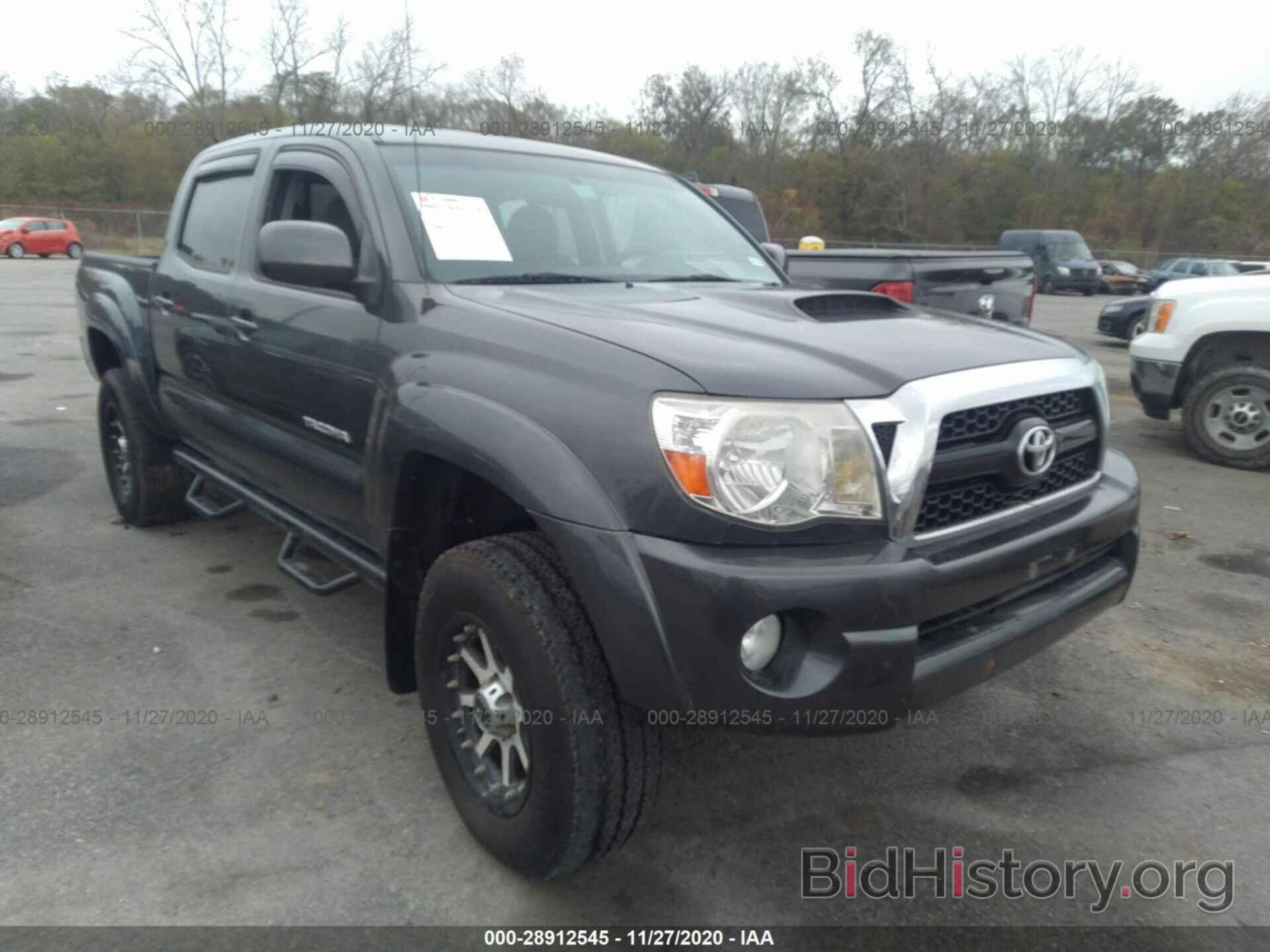 Photo 3TMLU4EN6BM076206 - TOYOTA TACOMA 2011