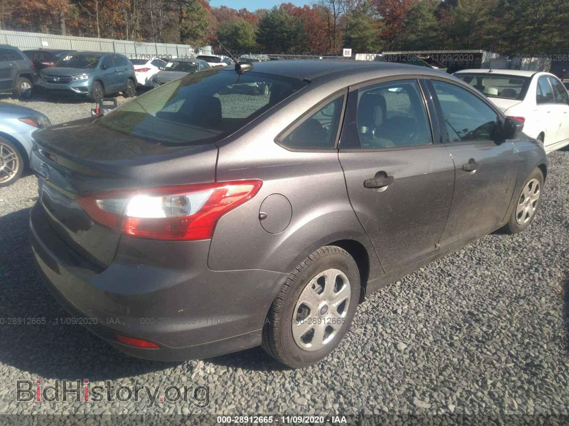 2012 FORD FOCUS - VIN: 1FAHP3E26CL213330 - Photo 4