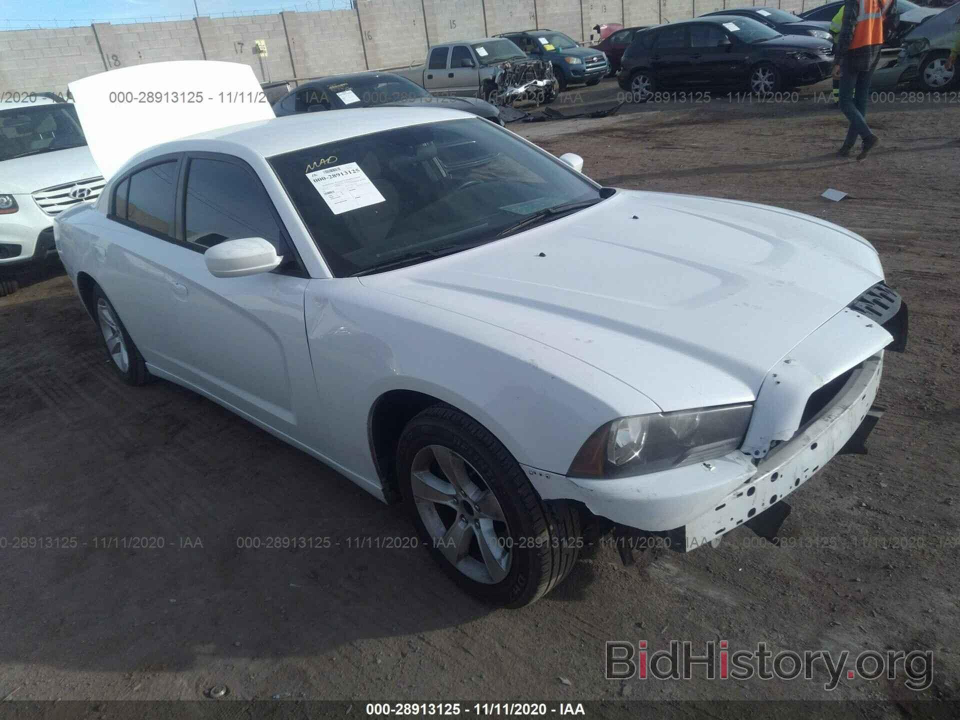 Photo 2C3CDXBG4EH168896 - DODGE CHARGER 2014