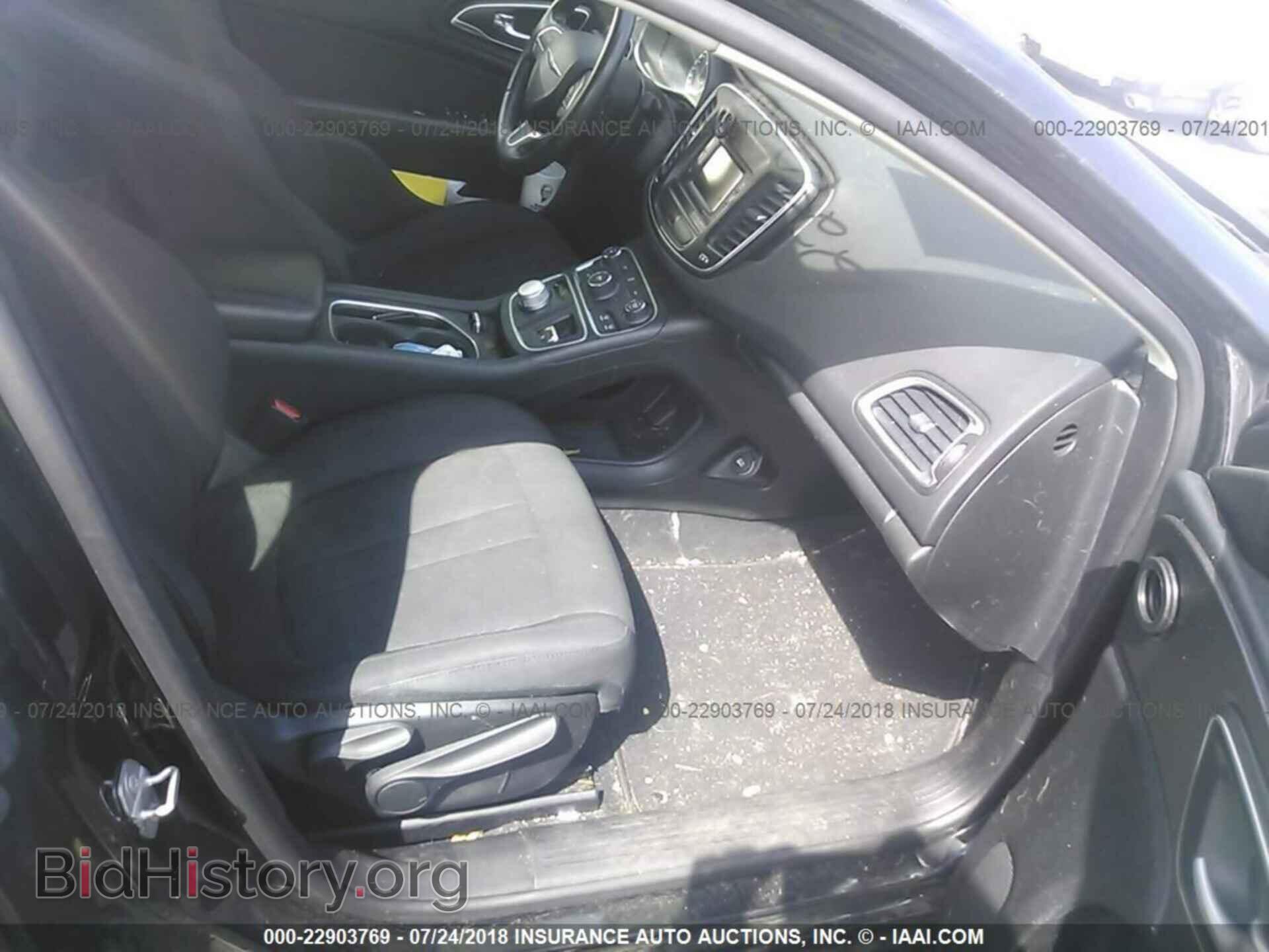 2015 CHRYSLER 200 - VIN: 1C3CCCAB5FN670469 - Photo 5
