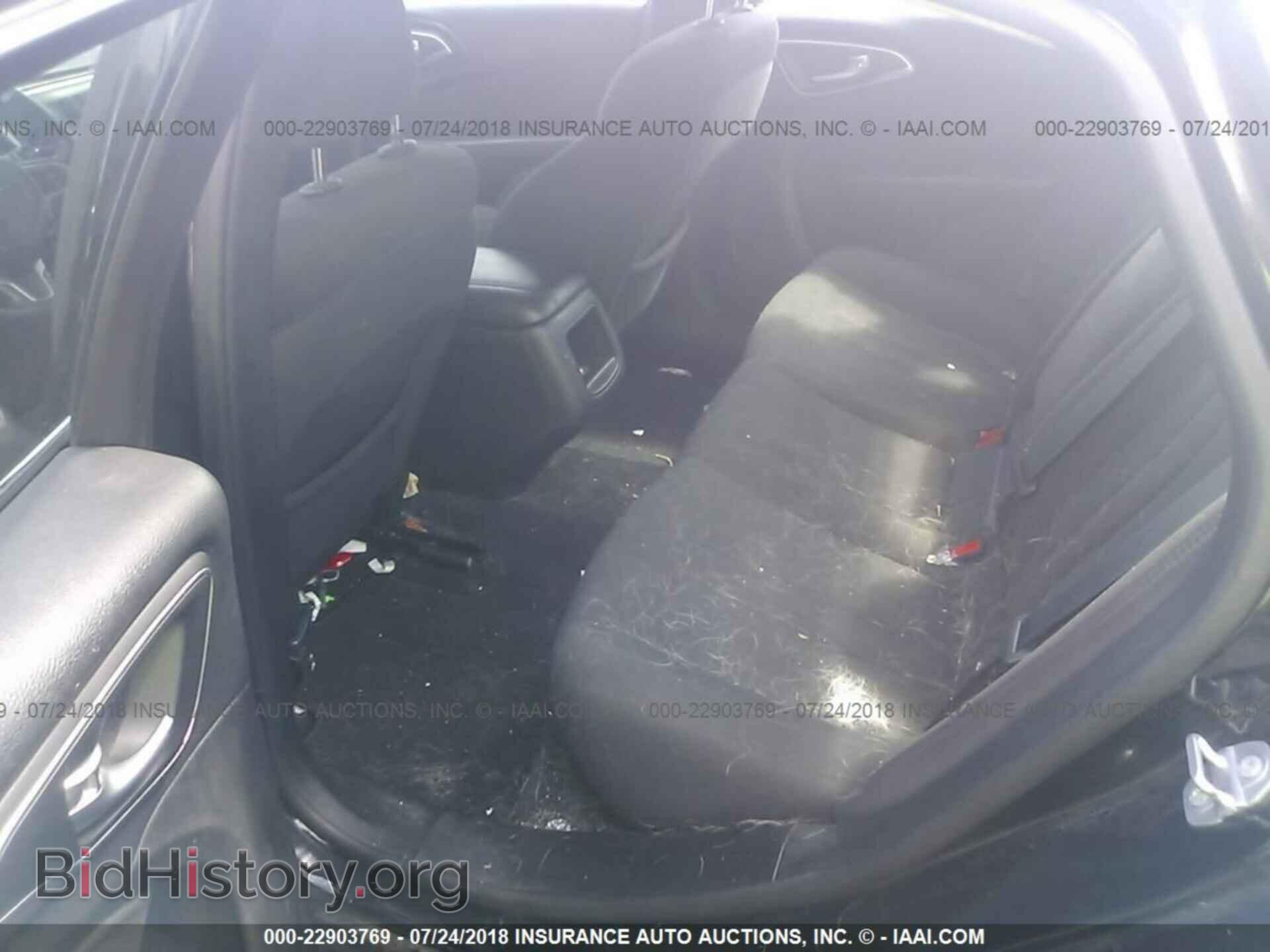 2015 CHRYSLER 200 - VIN: 1C3CCCAB5FN670469 - Photo 8