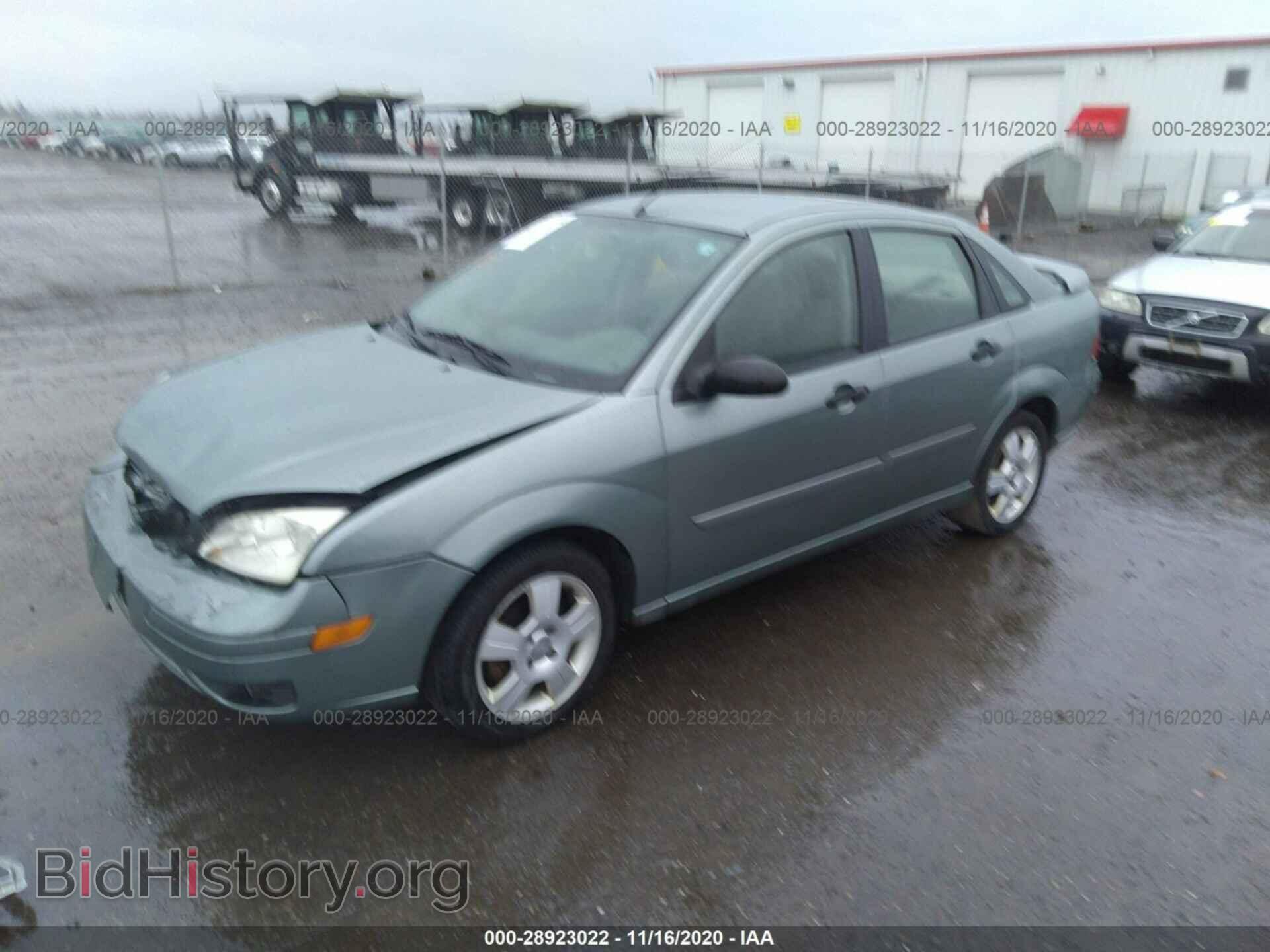 2005 FORD FOCUS - VIN: 1FAFP34N65W188479 - Фото 2