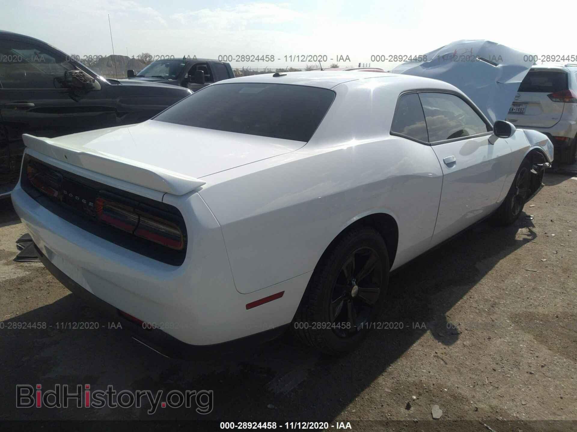 2019 DODGE CHALLENGER - VIN: 2C3CDZAG7KH565379 - Фото 4