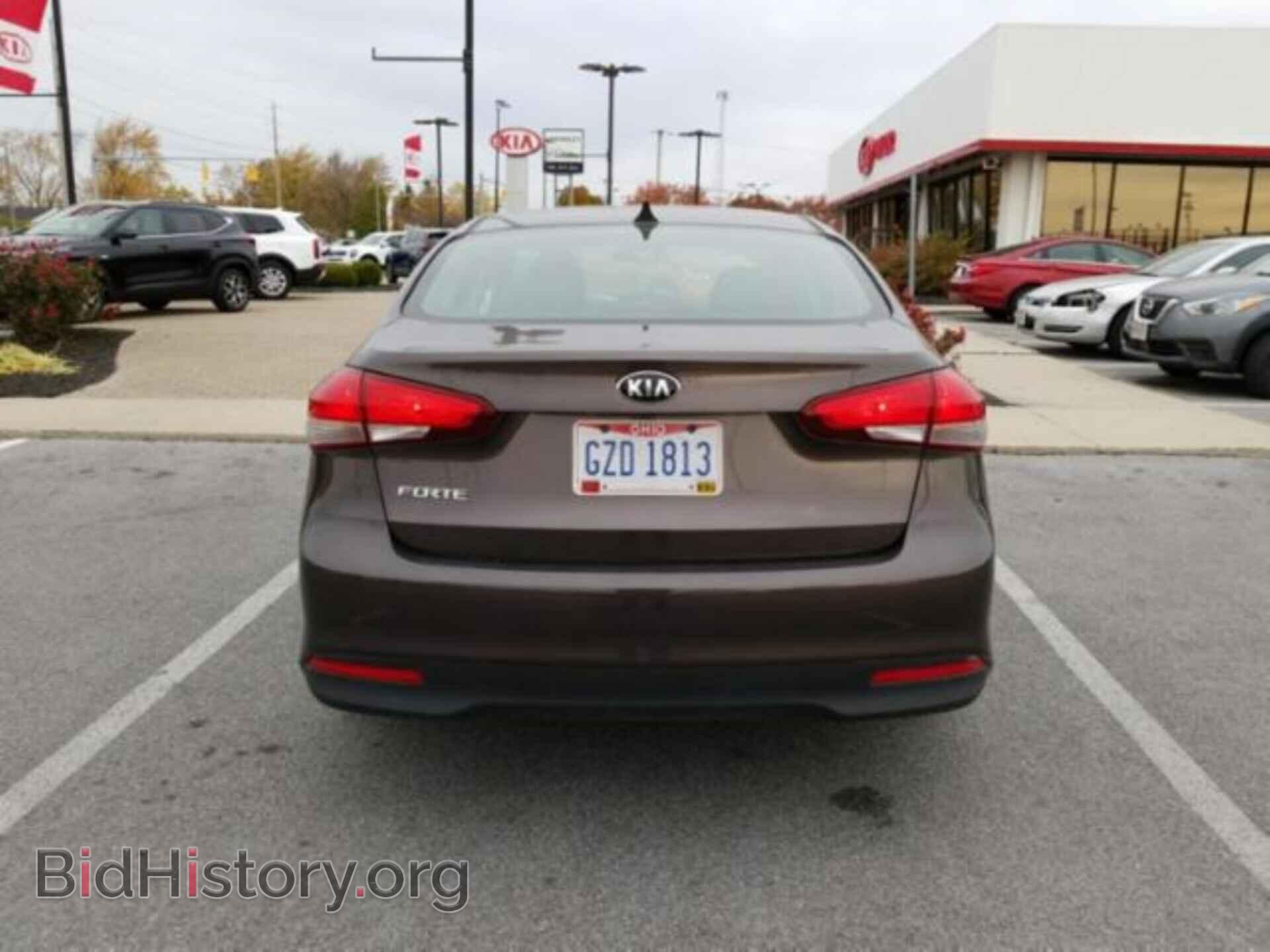 2017 KIA FORTE - VIN: 3KPFK4A77HE047312 - Фото 11