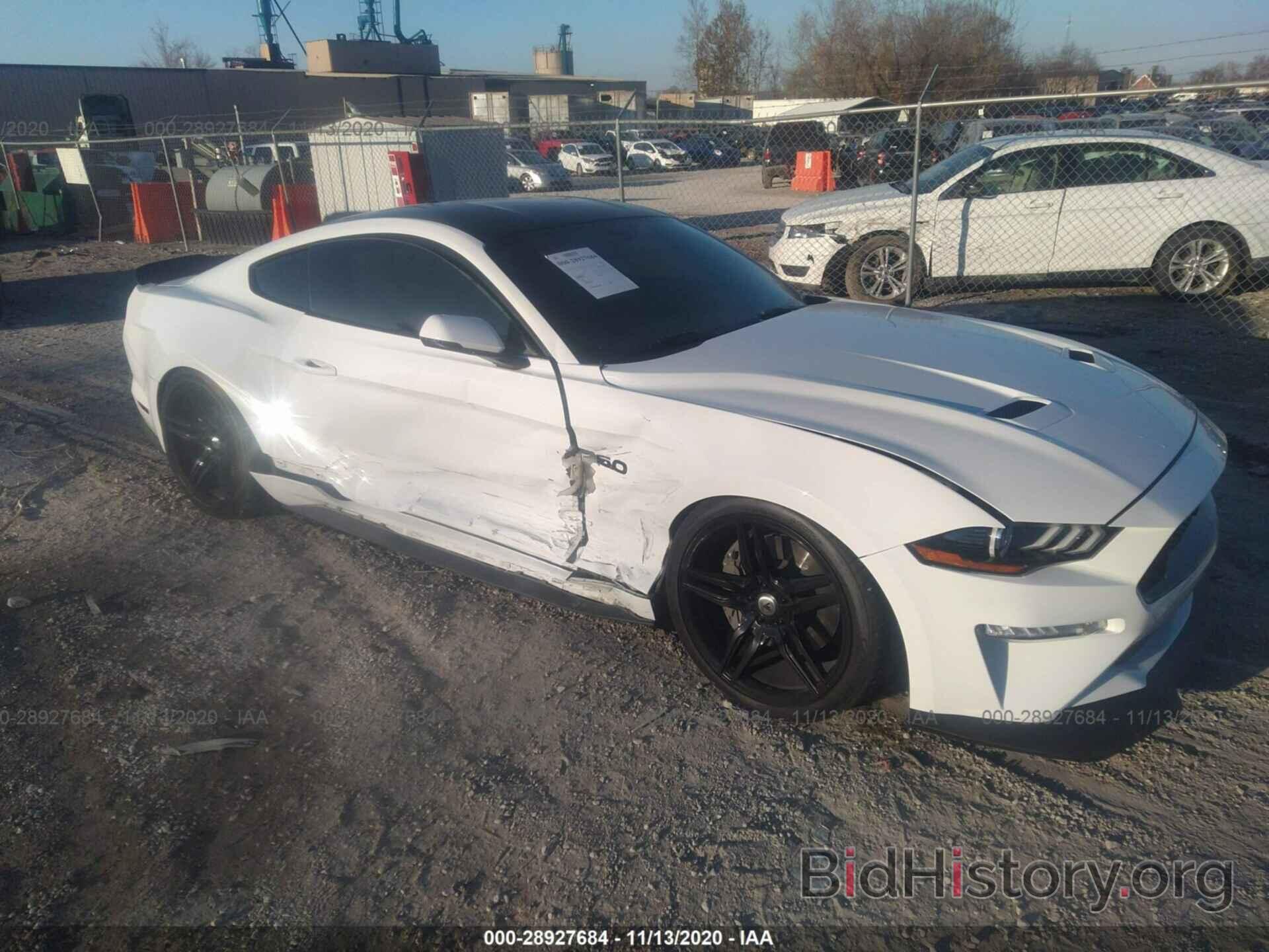 Photo 1FA6P8CFXJ5142290 - FORD MUSTANG 2018