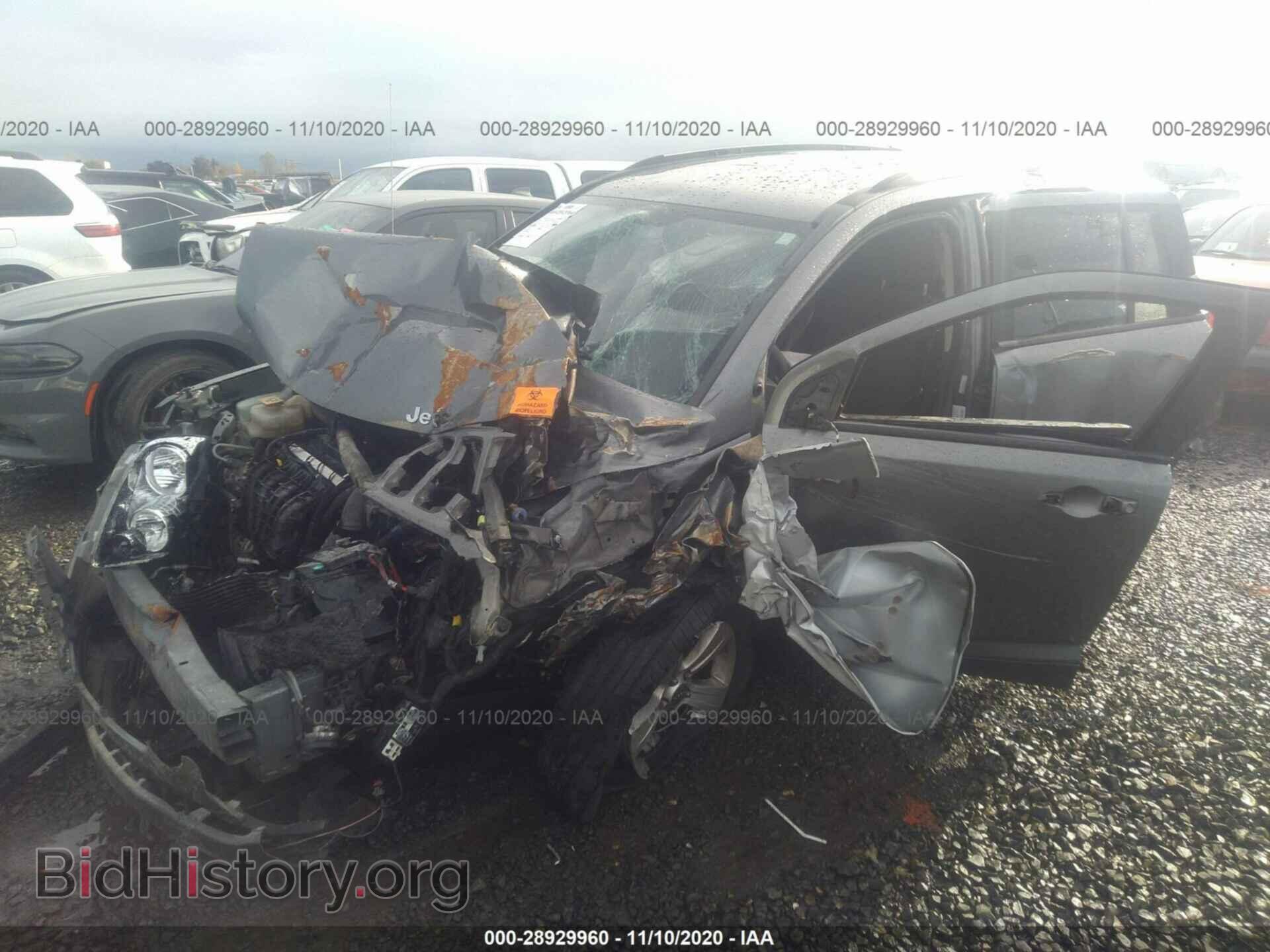 2012 JEEP COMPASS - VIN: 1C4NJDBB0CD604766 - Фото 2