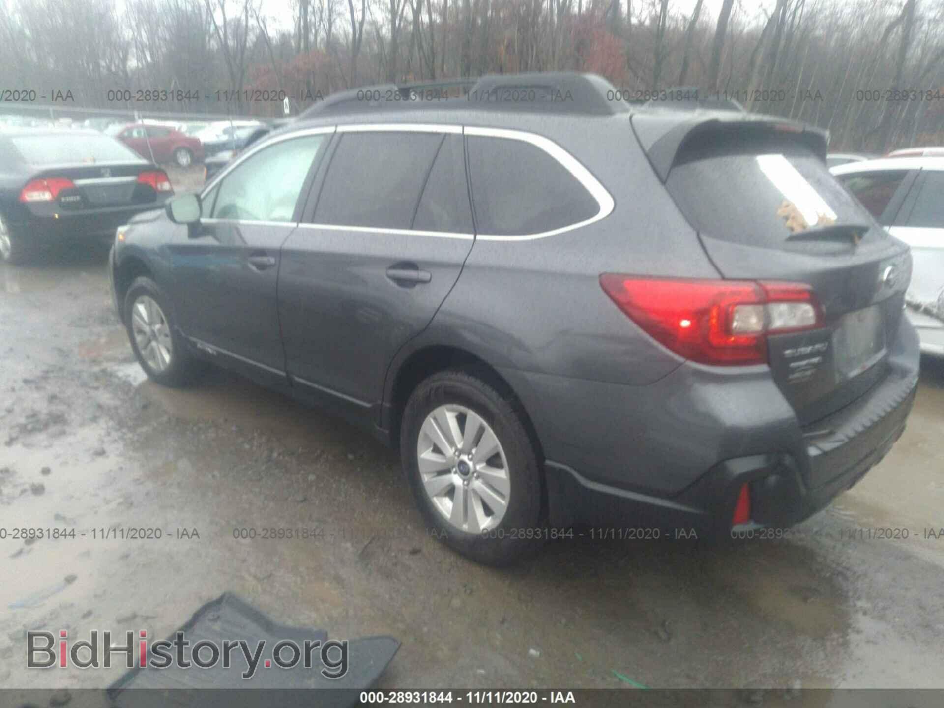 2019 SUBARU OUTBACK - VIN: 4S4BSAFC9K3298426 - Фото 3