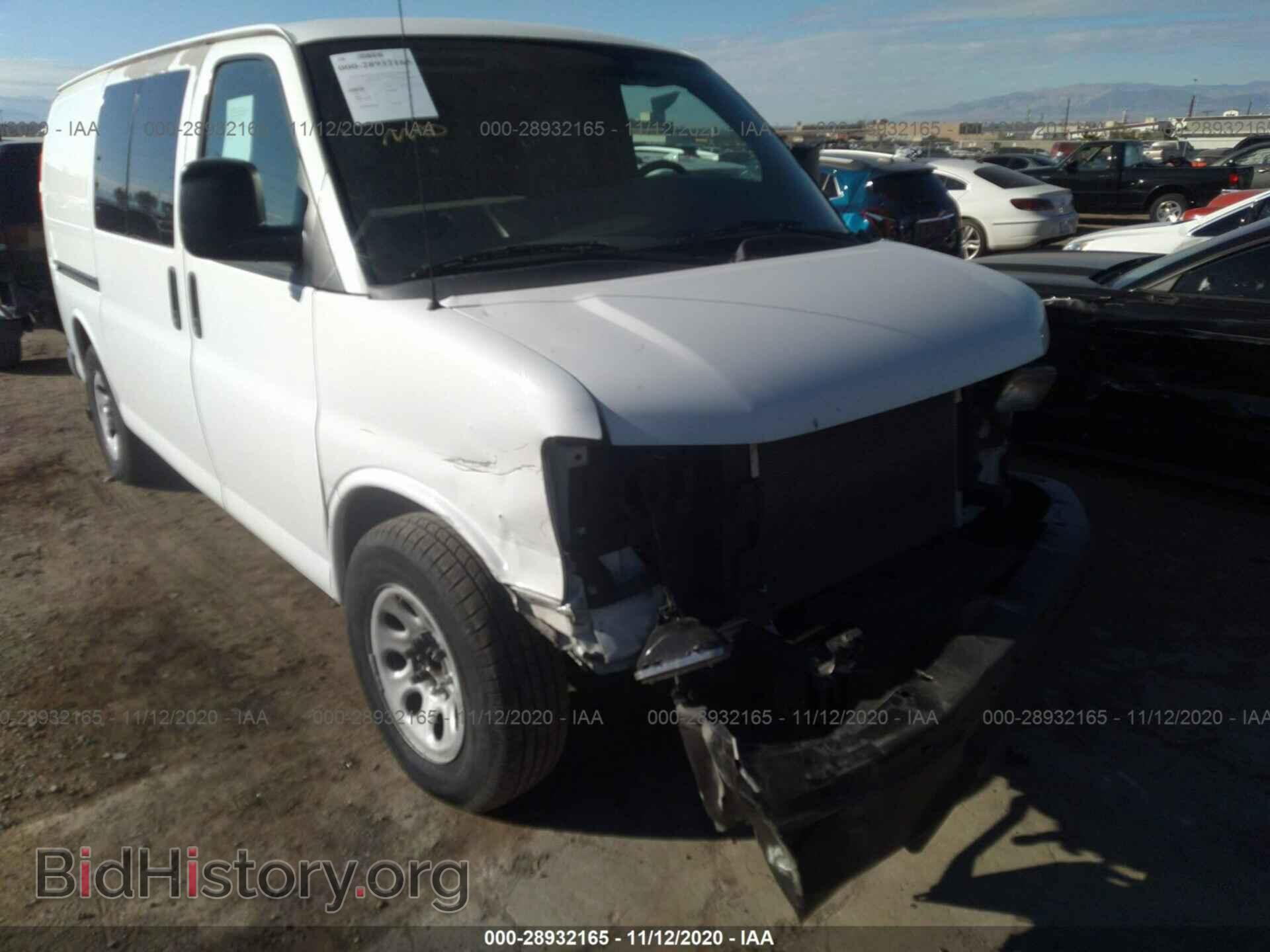 Photo 1GCSGAF47C1183917 - CHEVROLET EXPRESS CARGO VAN 2012