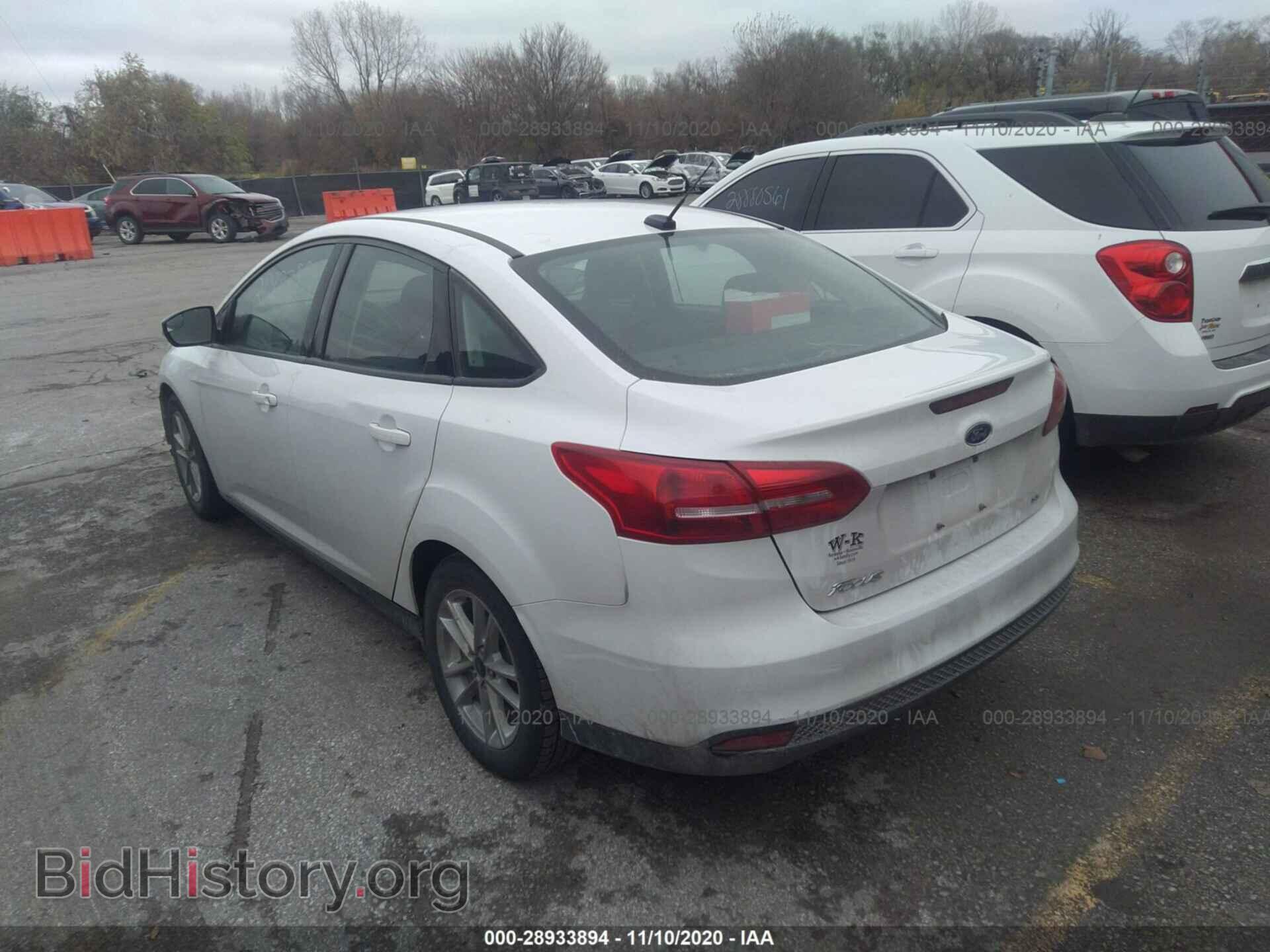 2017 FORD FOCUS - VIN: 1FADP3F25HL284328 - Photo 3