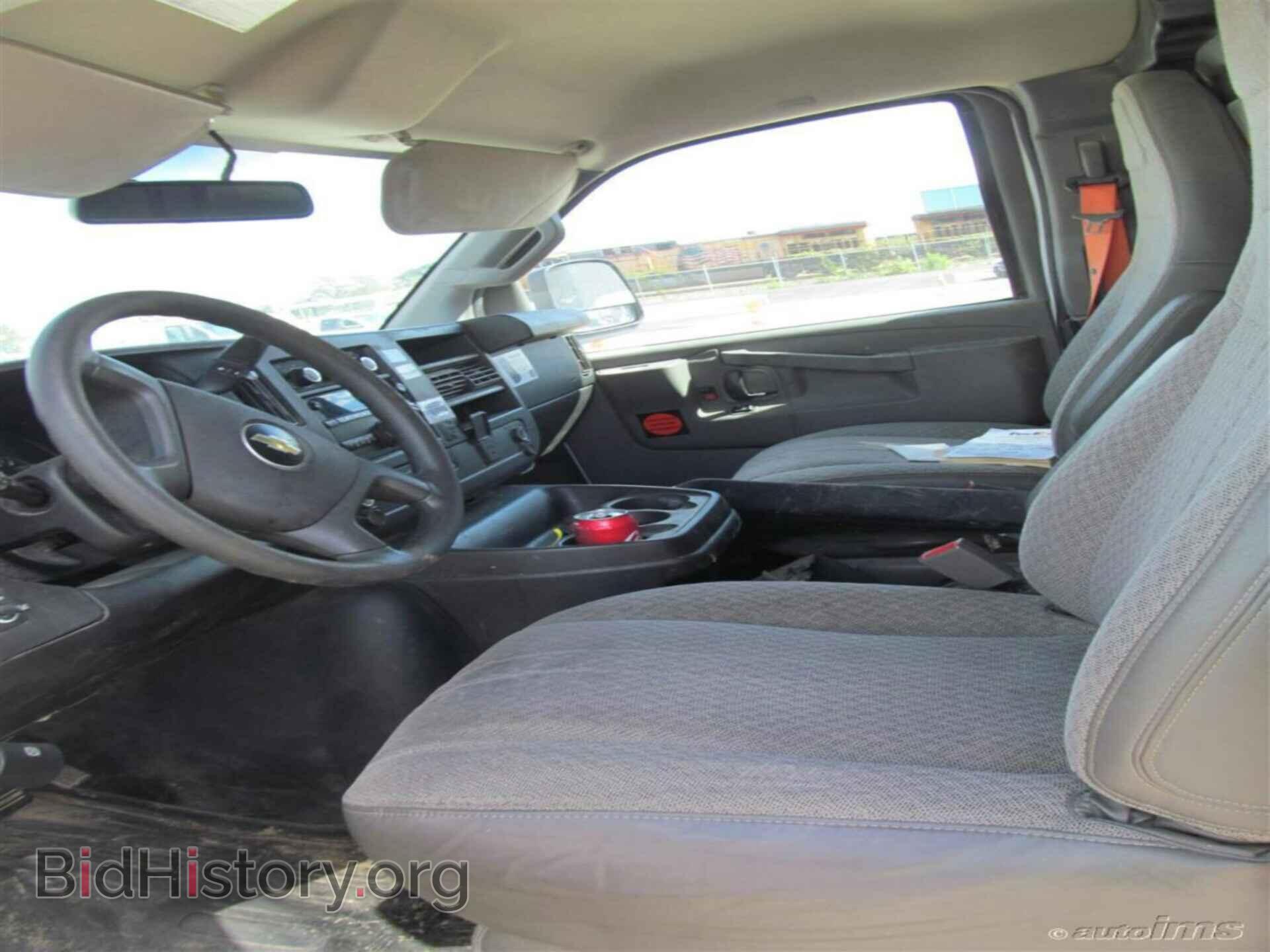 2017 CHEVROLET EXPRESS CARGO VAN - VIN: 1GCWGAF16H1179680 - Photo 10