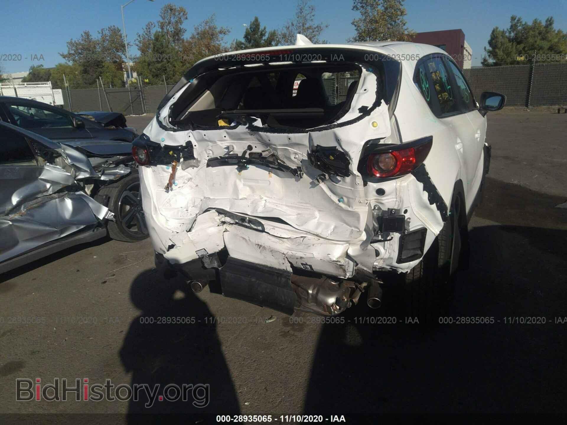 2020 MAZDA CX-5 - VIN: JM3KFACM9L0822898 - Фото 6