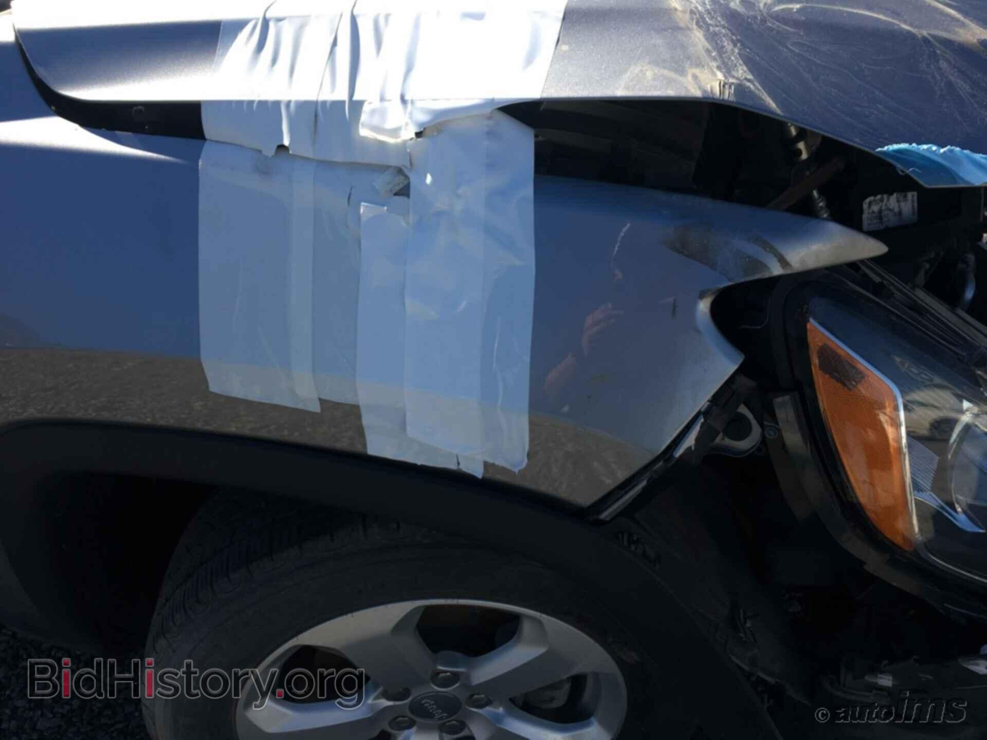 2019 JEEP COMPASS - VIN: 3C4NJCBB1KT676367 - Фото 3