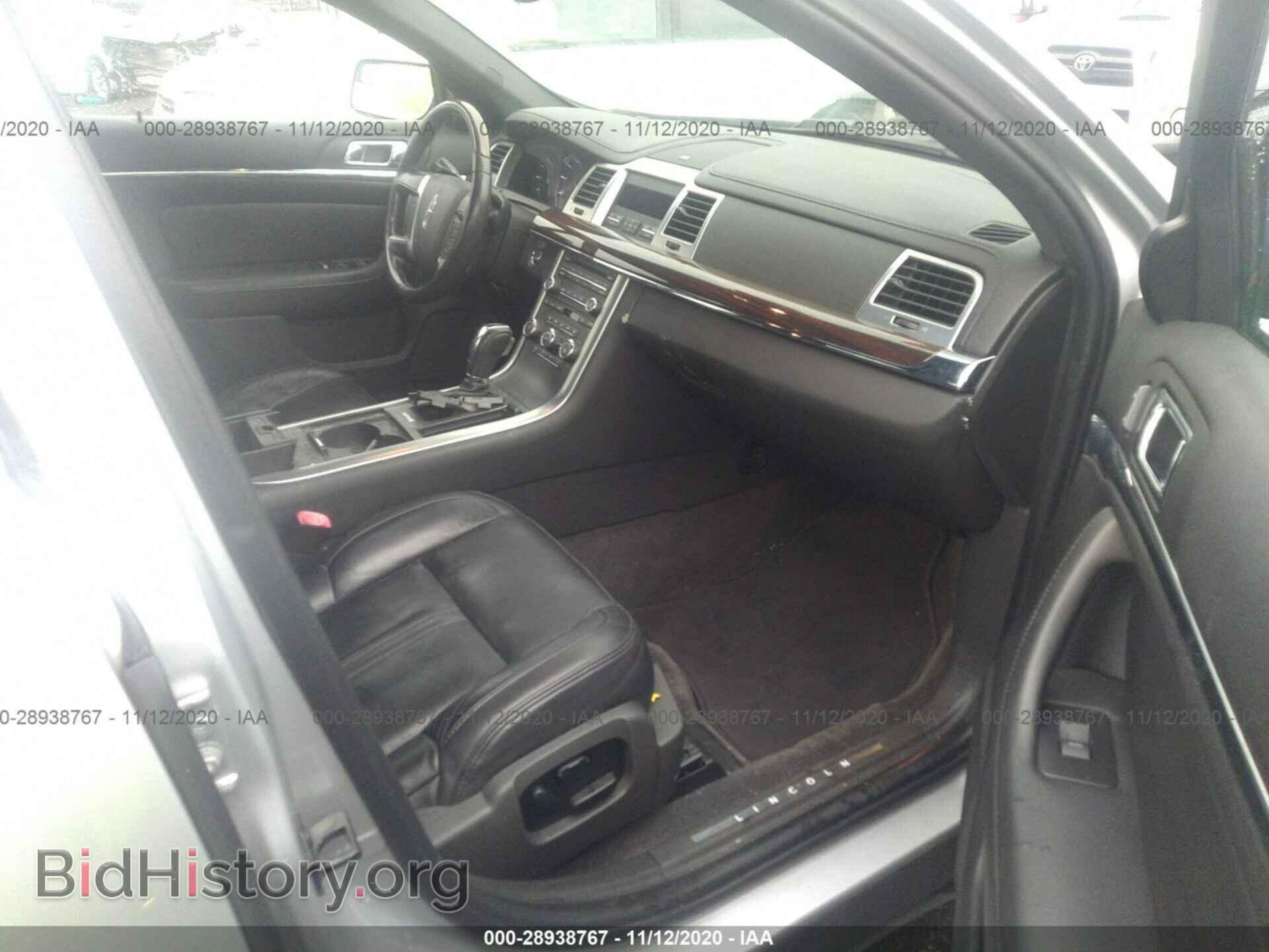 2011 LINCOLN MKS - VIN: 1LNHL9DR5BG611610 - Фото 5