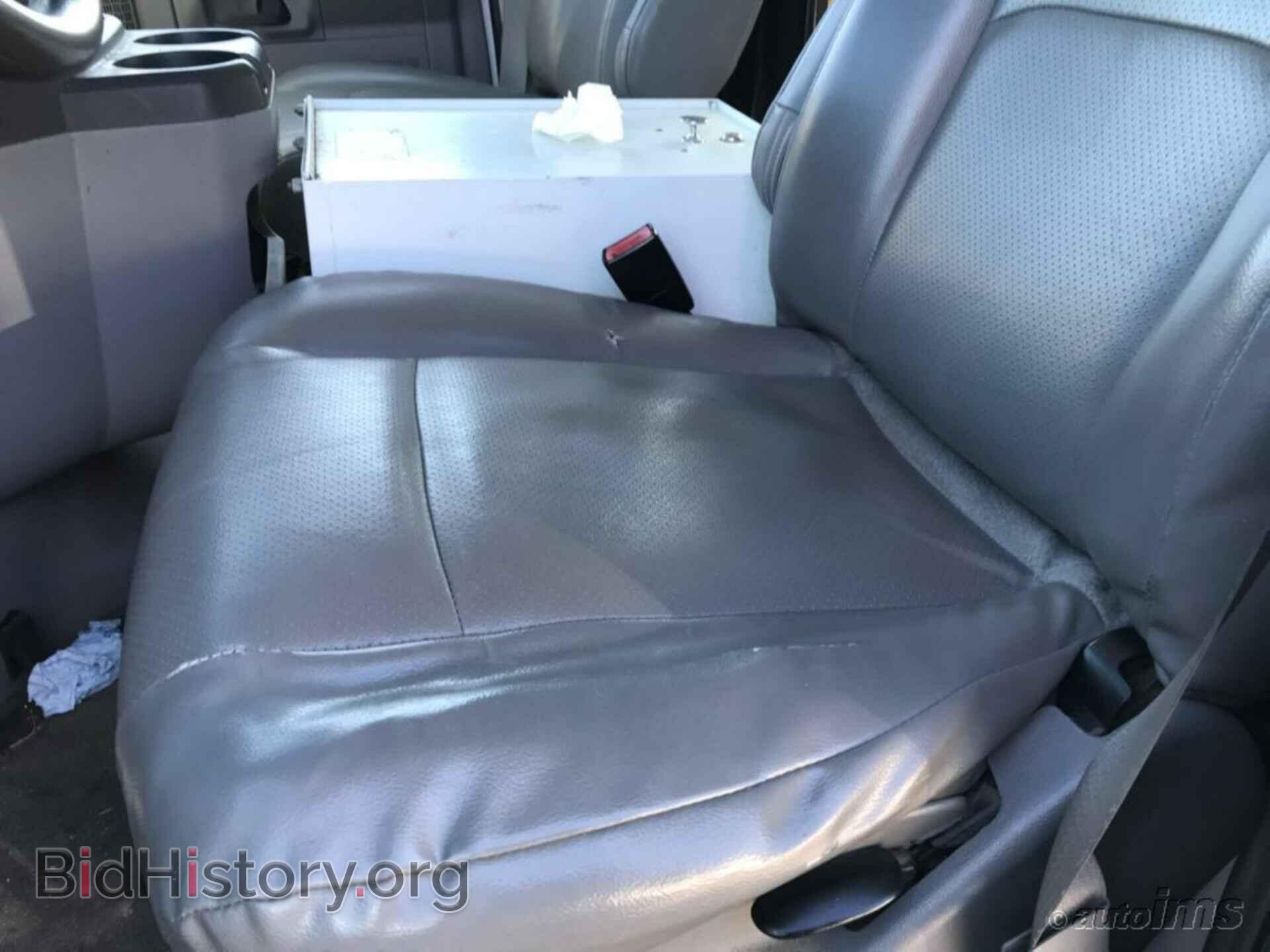 2011 FORD ECONOLINE CARGO VAN - VIN: 1FTNE2EWXBDA12586 - Фото 6