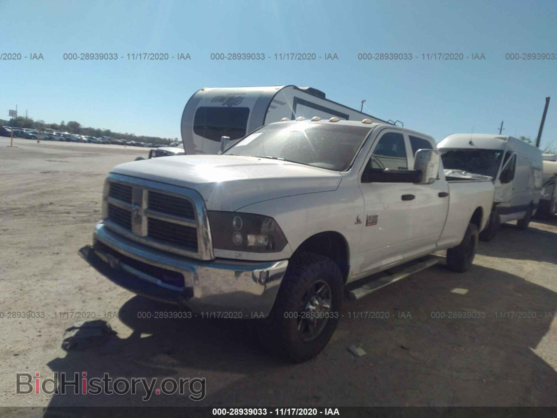 2011 RAM 3500 - VIN: 3D73Y3CL7BG561961 - Фото 2