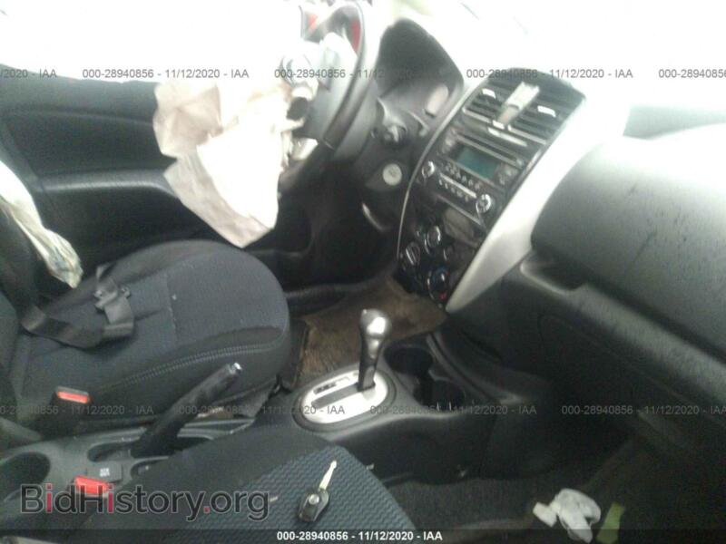 2015 Nissan VERSA NOTE (VIN 3N1CE2CP4FL418319) — photo 5 of 11