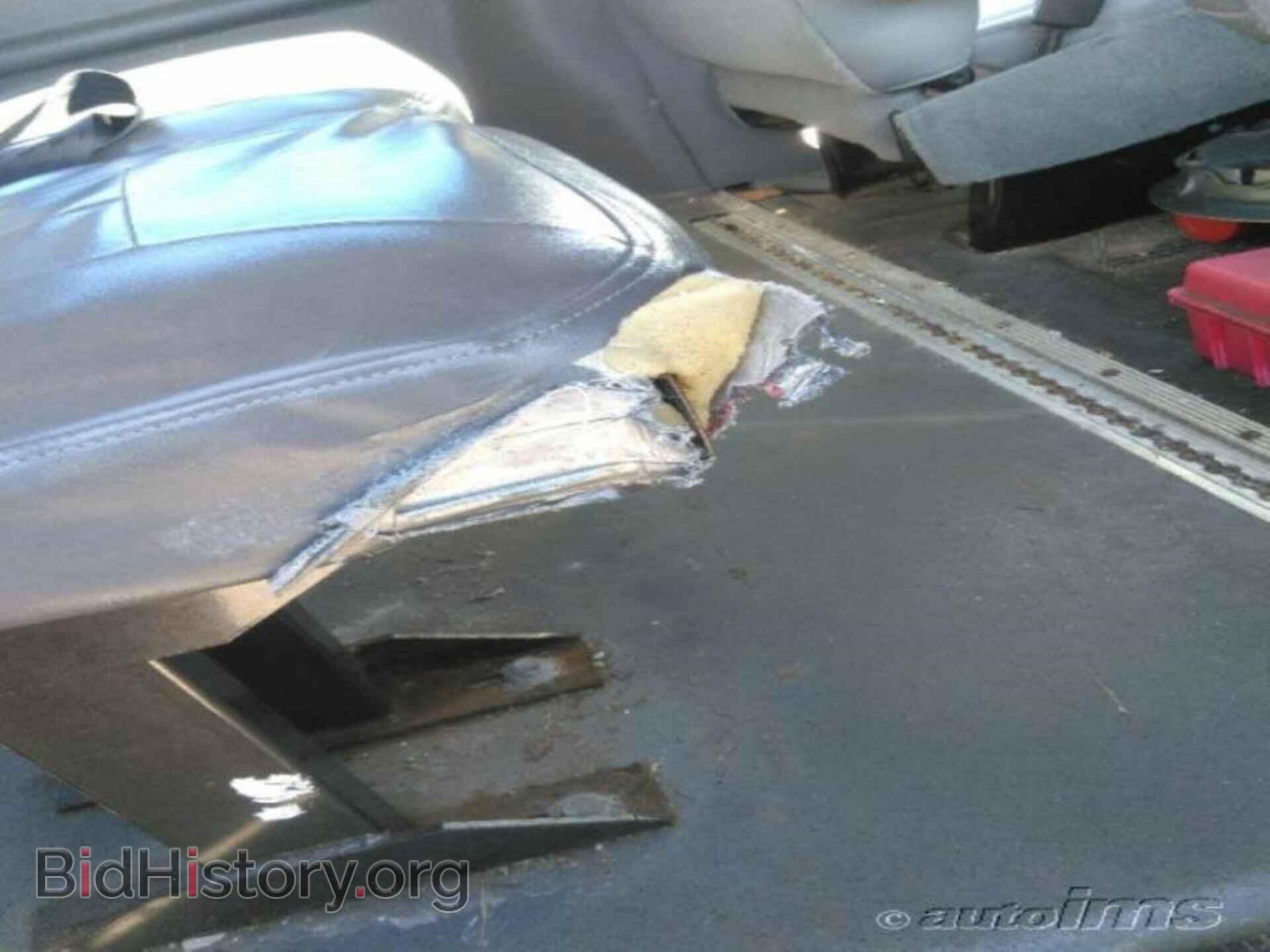 2011 FORD ECONOLINE CARGO VAN - VIN: 1FTNE1EW7BDA96814 - Фото 3