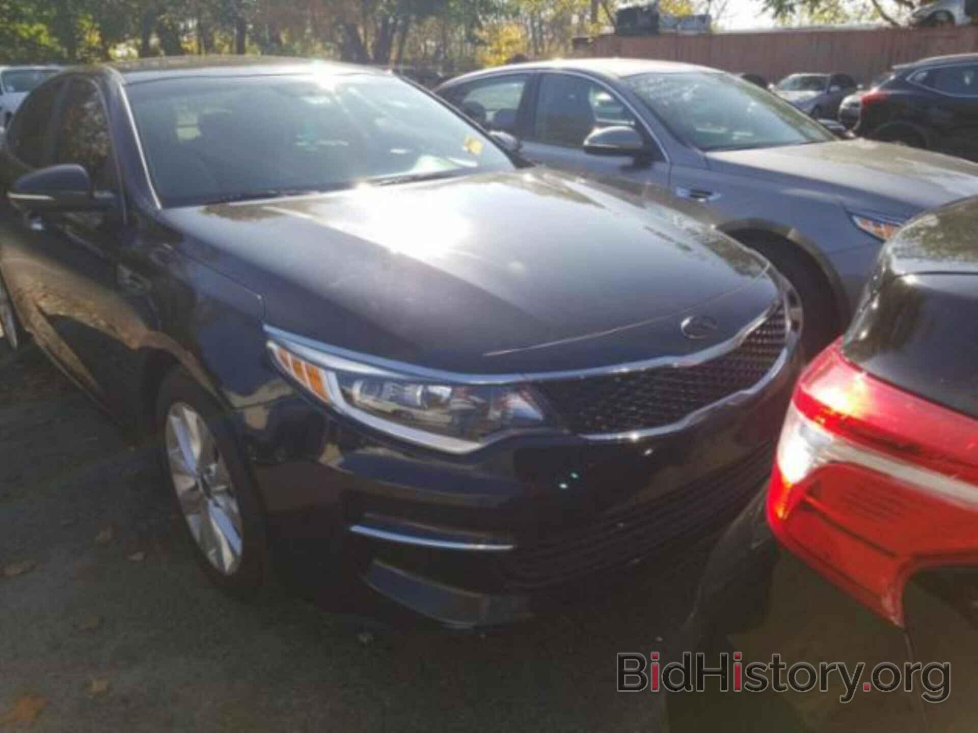 Photo 5XXGT4L38JG265459 - KIA OPTIMA 2018