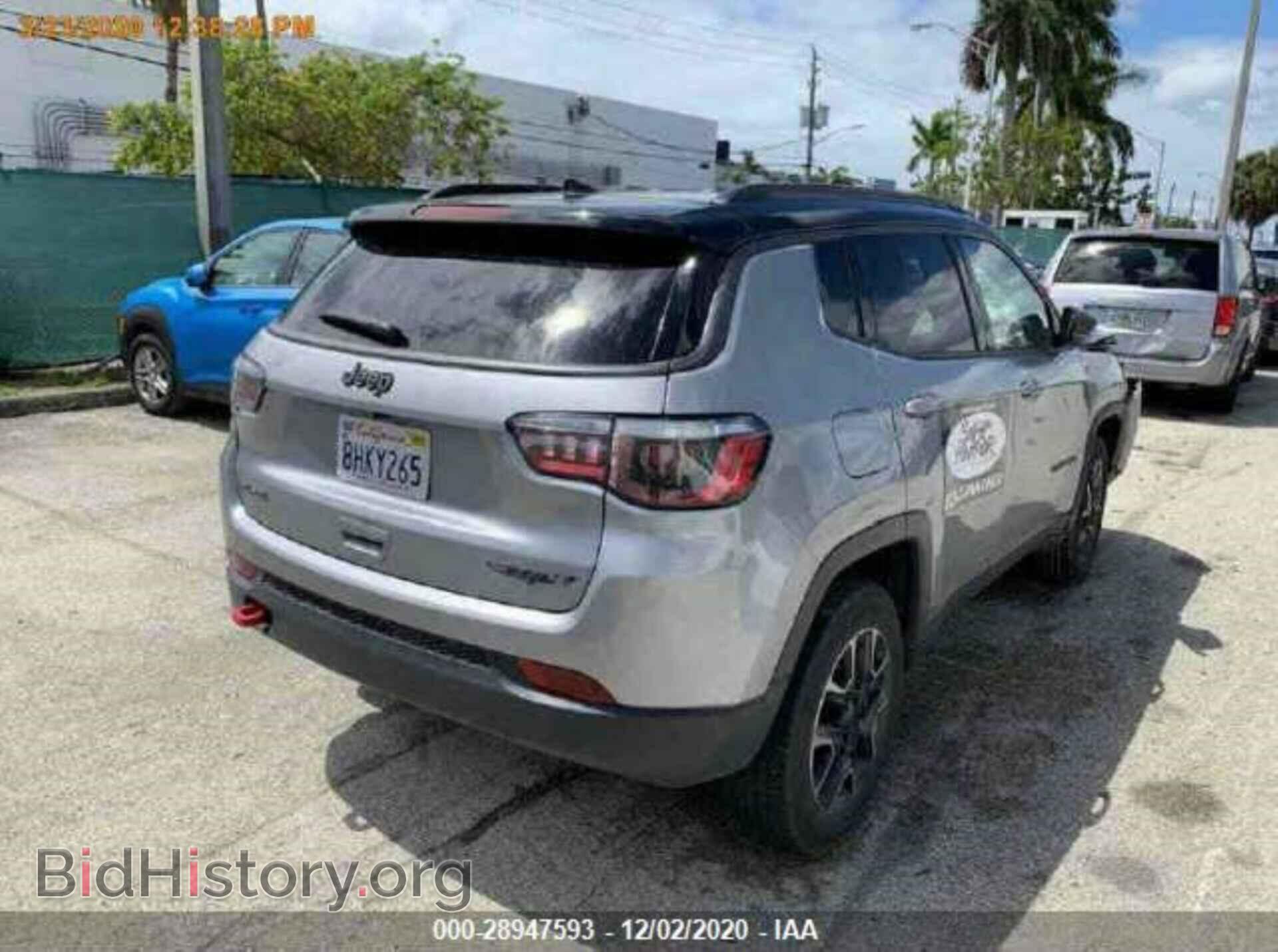 2019 JEEP COMPASS - VIN: 3C4NJDDB2KT668104 - Фото 4