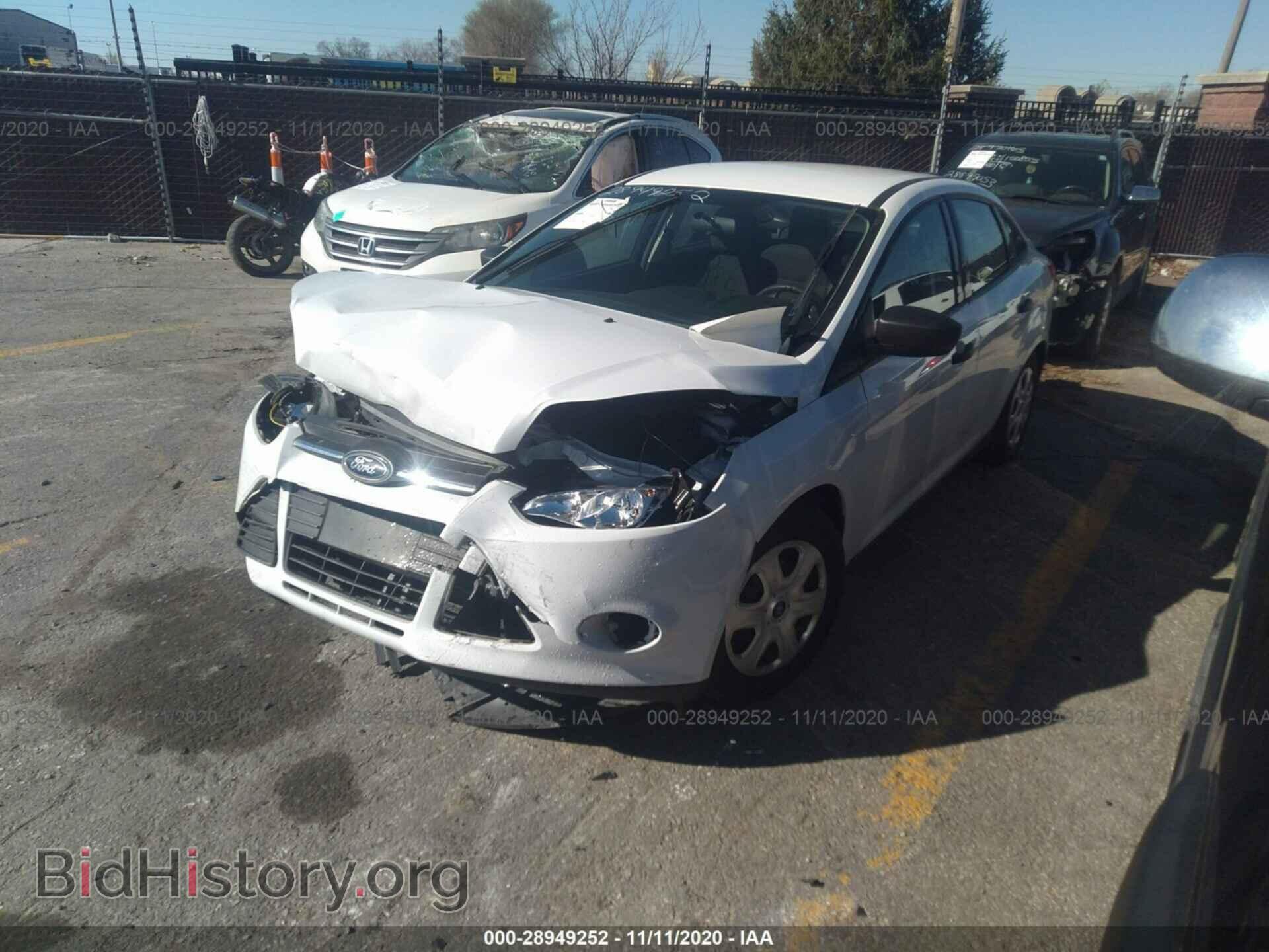 2014 FORD FOCUS - VIN: 1FADP3E28EL373159 - Фото 2
