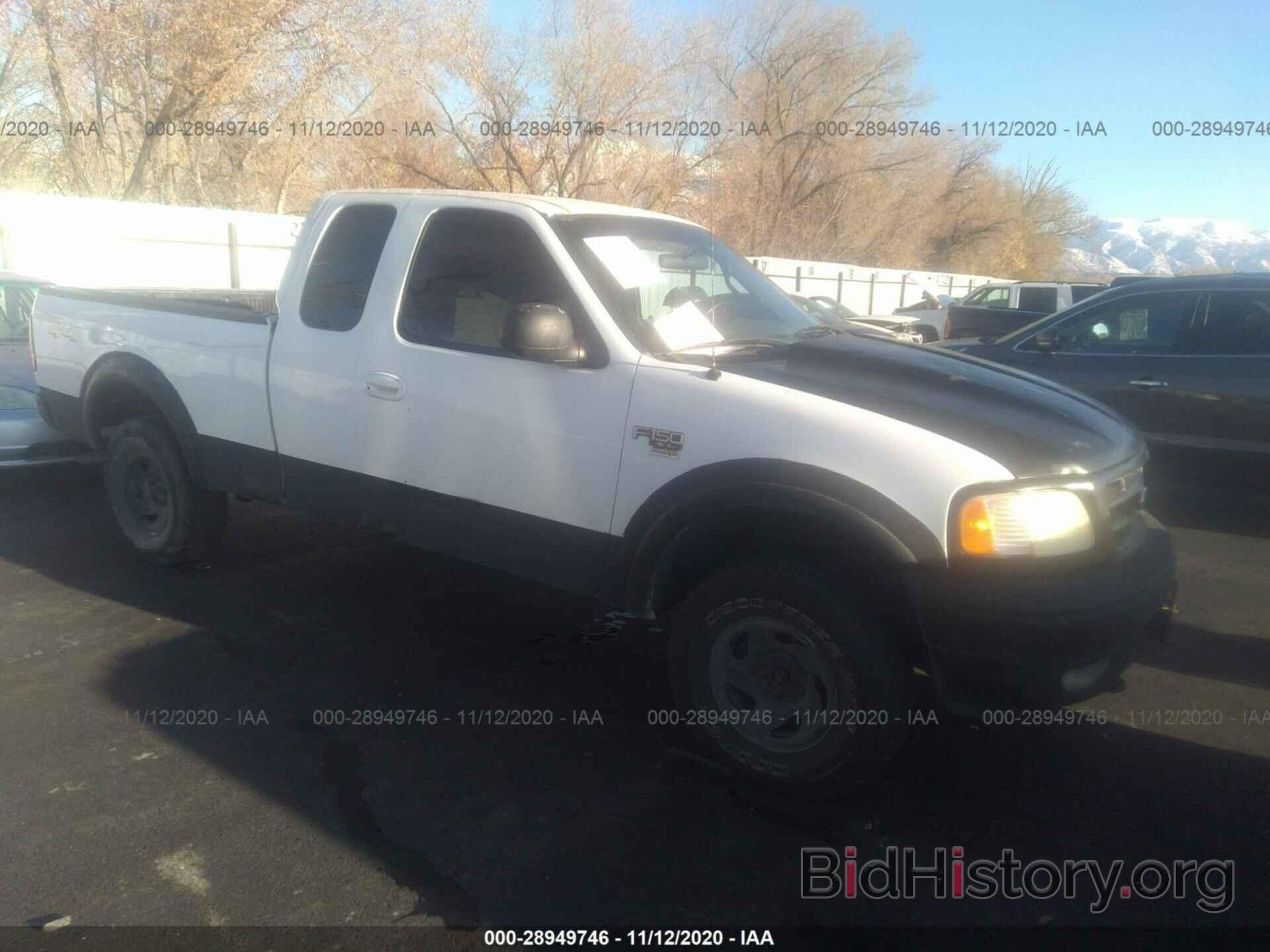 Photo 1FTRX18W52NA46446 - FORD F-150 2002