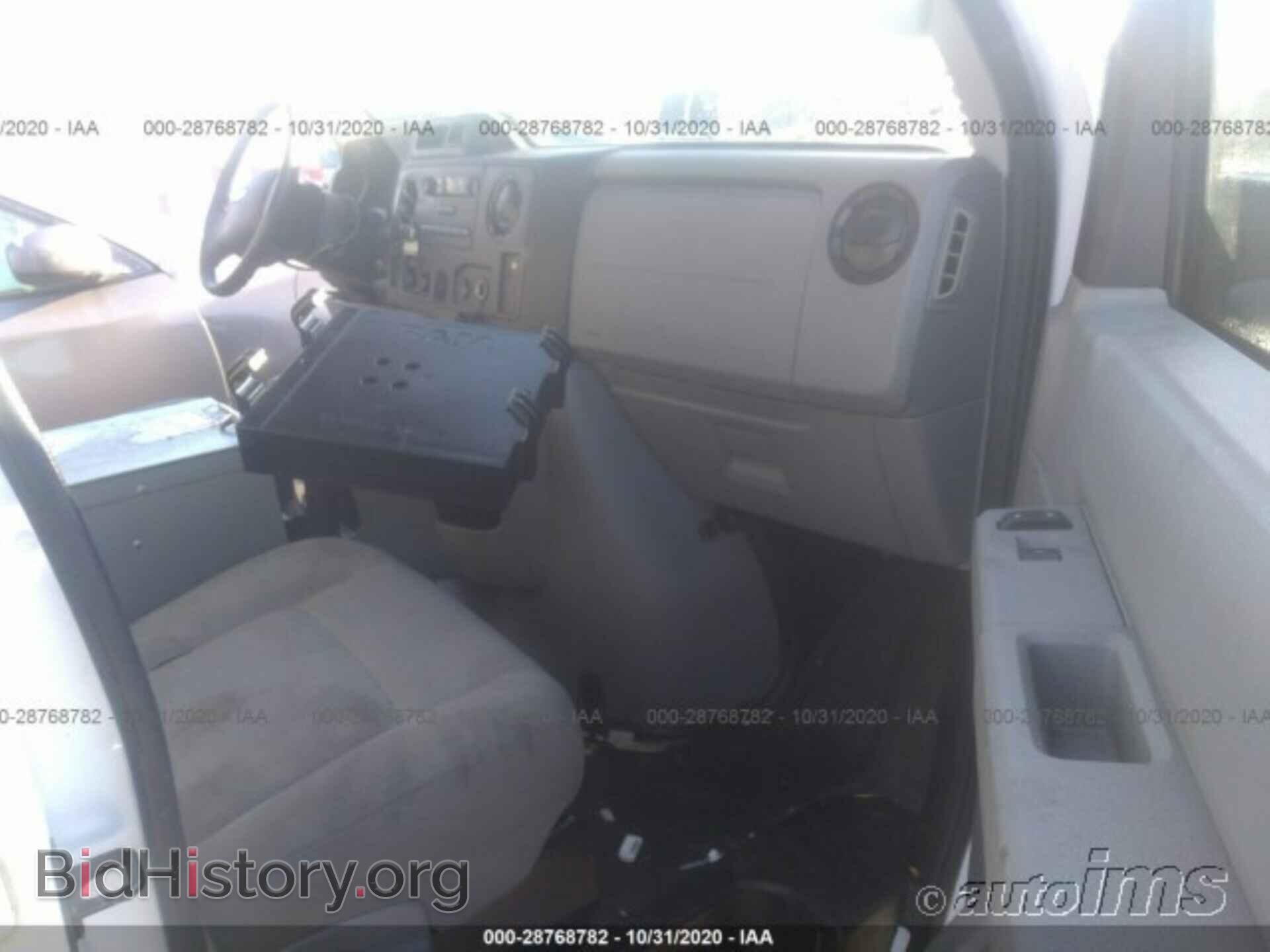2013 FORD ECONOLINE CARGO VAN - VIN: 1FTNE2EL3DDA49732 - Фото 4