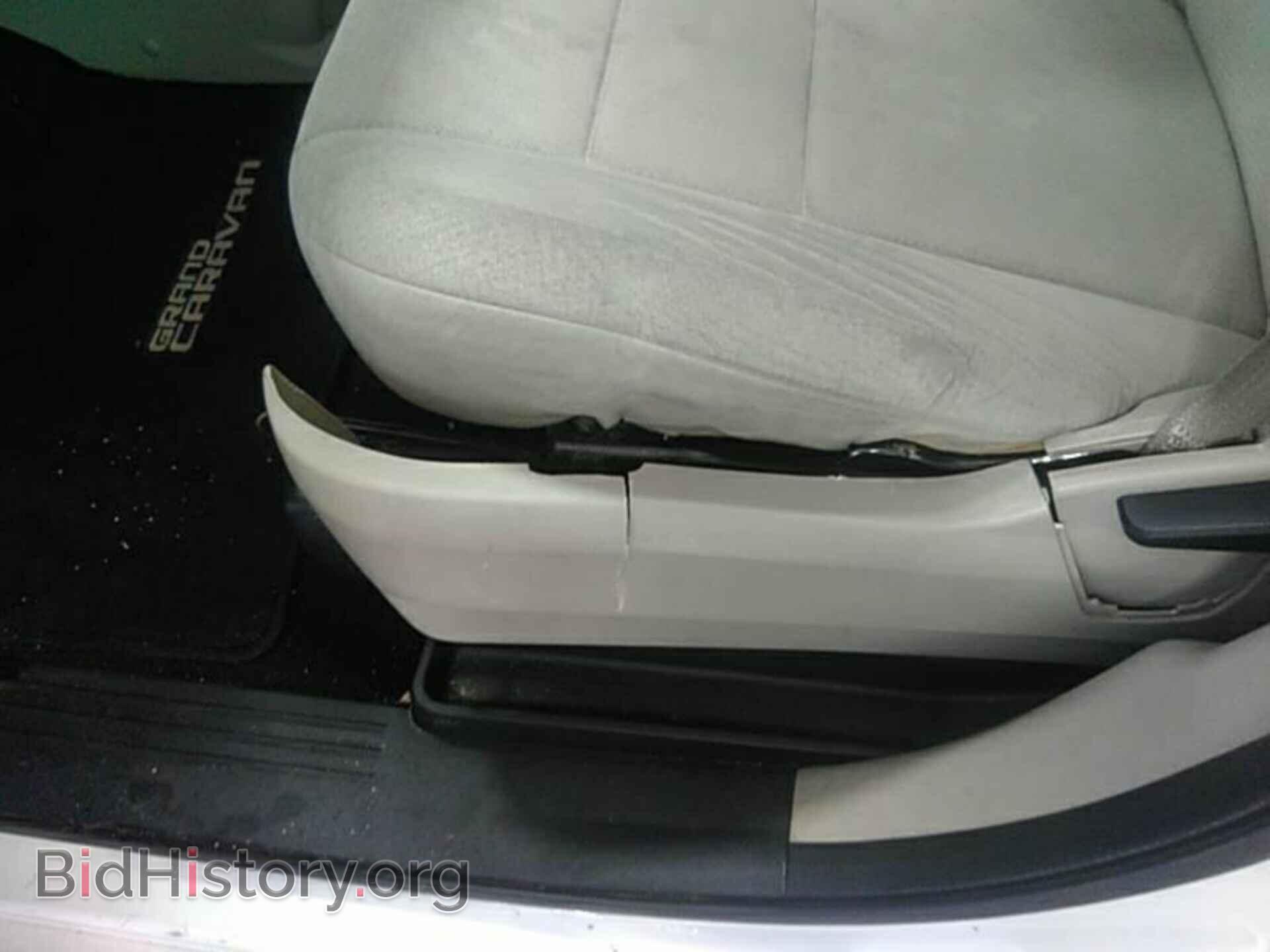 2011 DODGE GRAND CARAVAN - VIN: 2D4RN4DG1BR743463 - Фото 2
