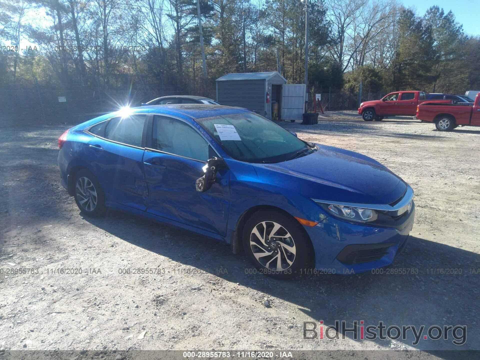 Photo 19XFC2F7XHE014752 - HONDA CIVIC SEDAN 2017