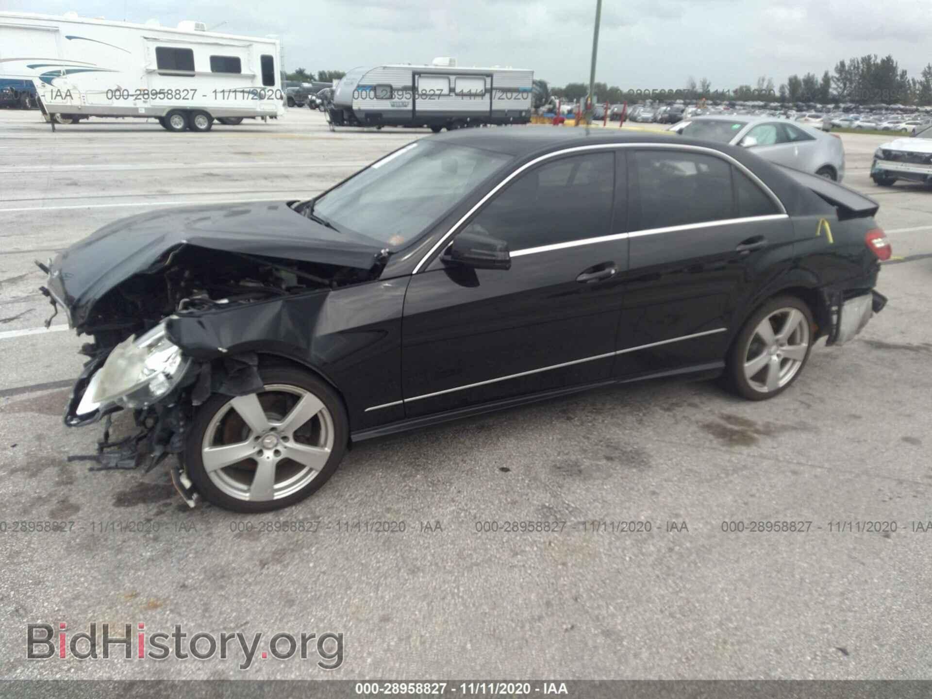 2012 MERCEDES-BENZ E-CLASS - VIN: WDDHF5KB4CA567006 - Photo 2