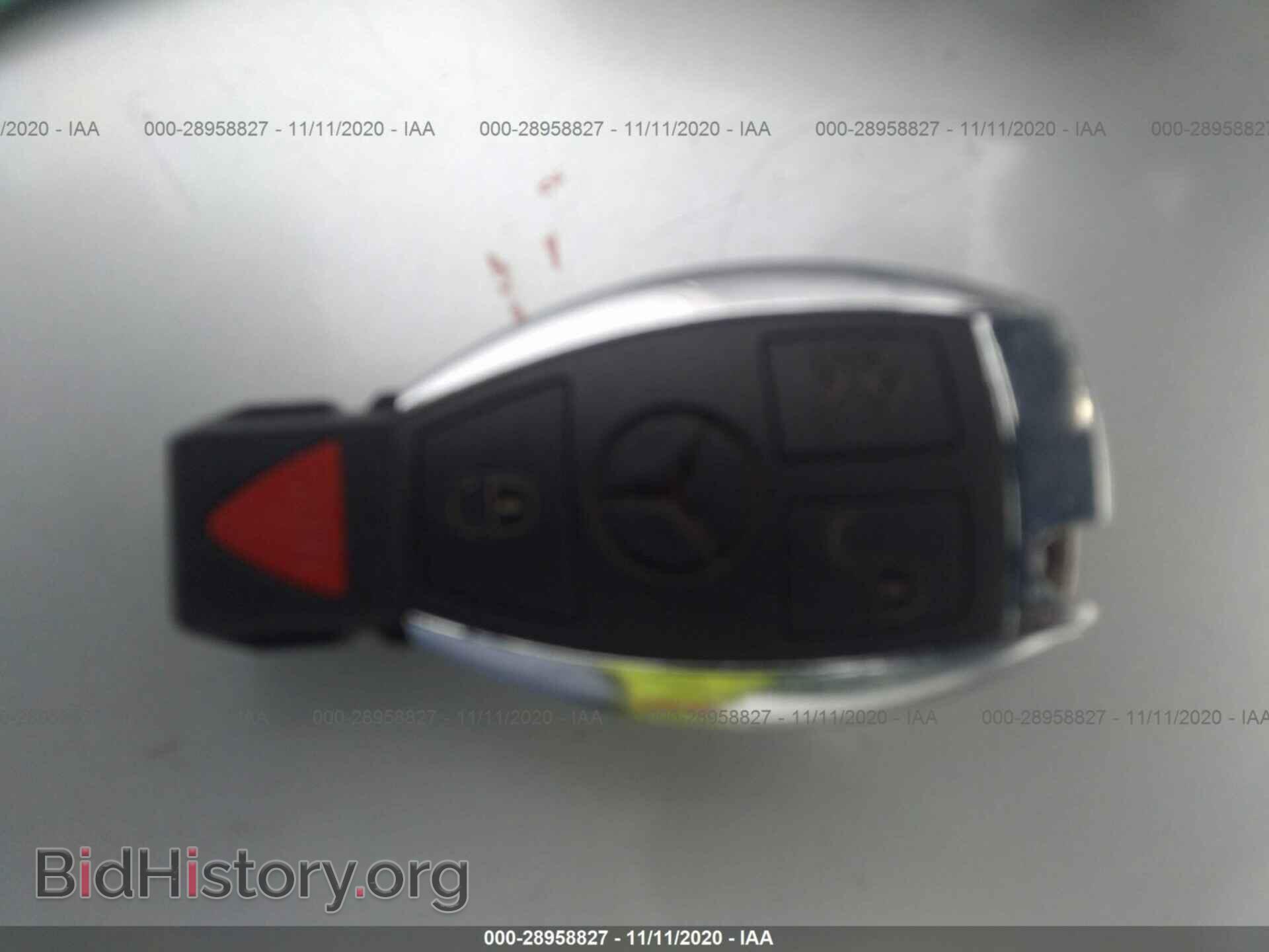 2012 MERCEDES-BENZ E-CLASS - VIN: WDDHF5KB4CA567006 - Photo 11