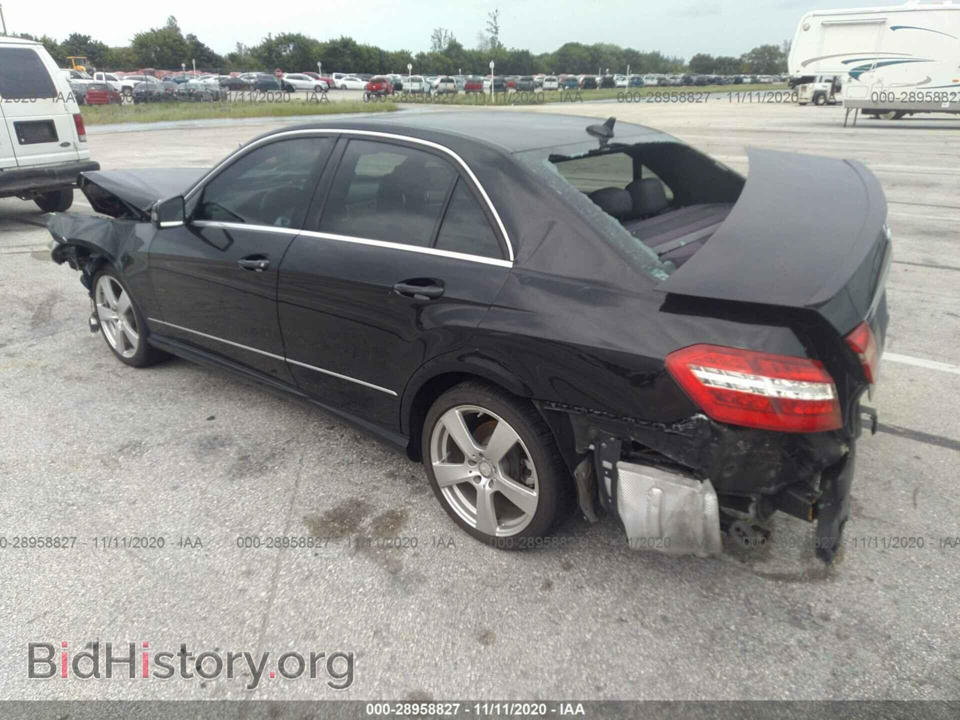2012 MERCEDES-BENZ E-CLASS - VIN: WDDHF5KB4CA567006 - Photo 3