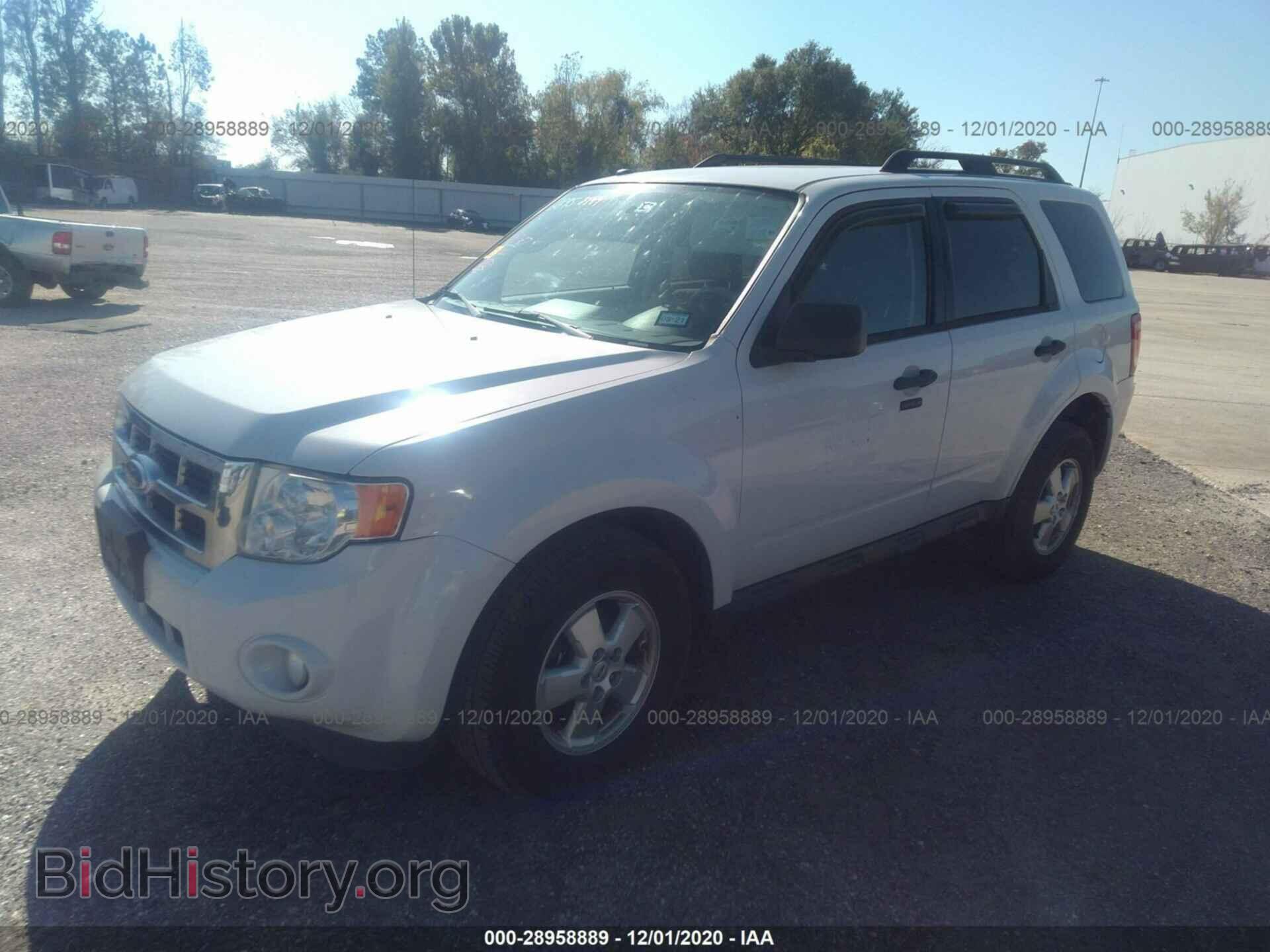 2012 FORD ESCAPE - VIN: 1FMCU9DG4CKC02048 - Фото 2