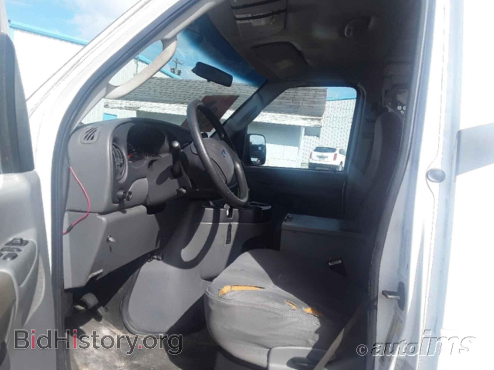 2006 FORD ECONOLINE CARGO VAN - VIN: 1FTNE24L36DA57317 - Photo 24
